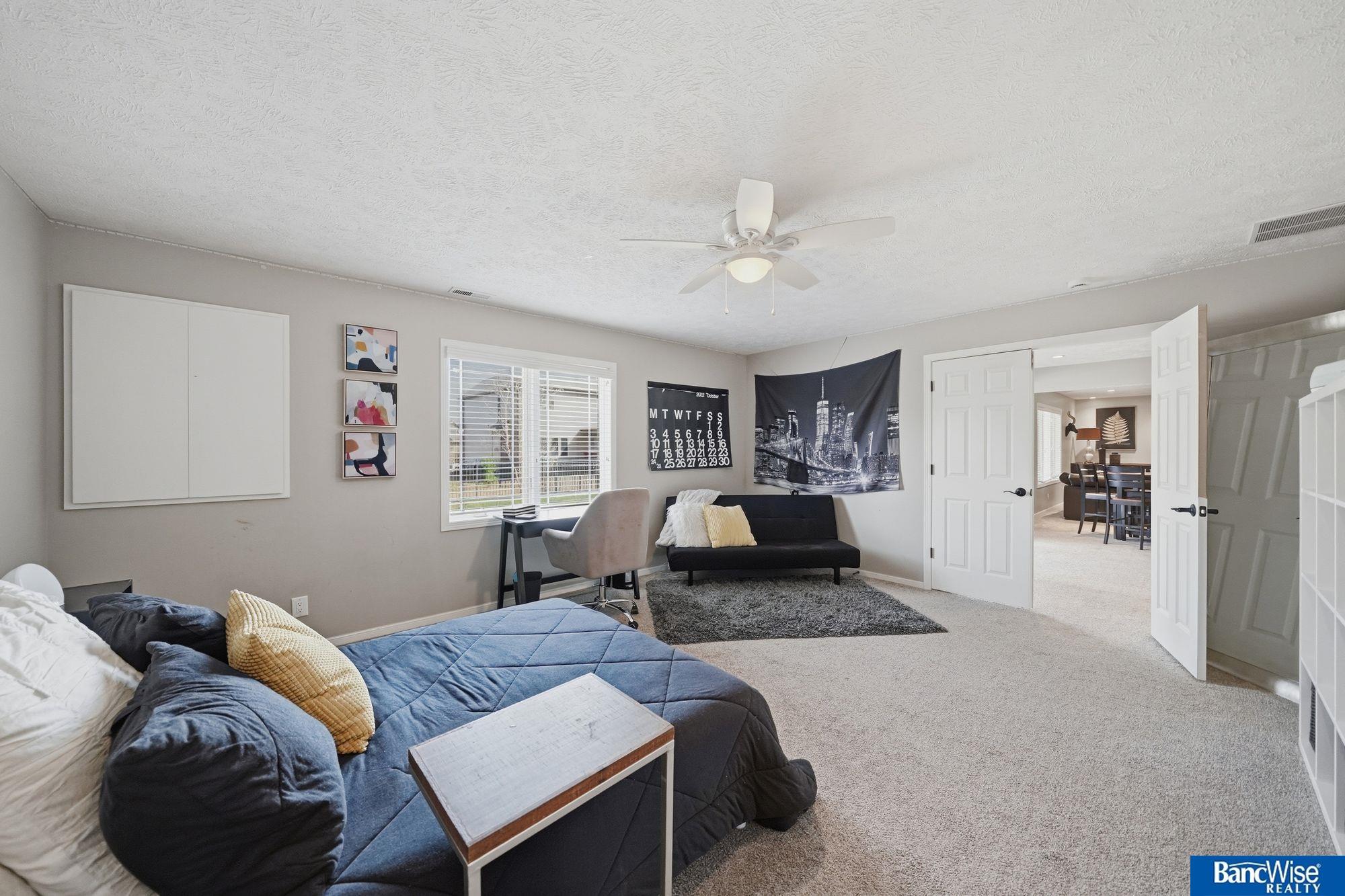 9212 29th Street, Lincoln, NE, 68516