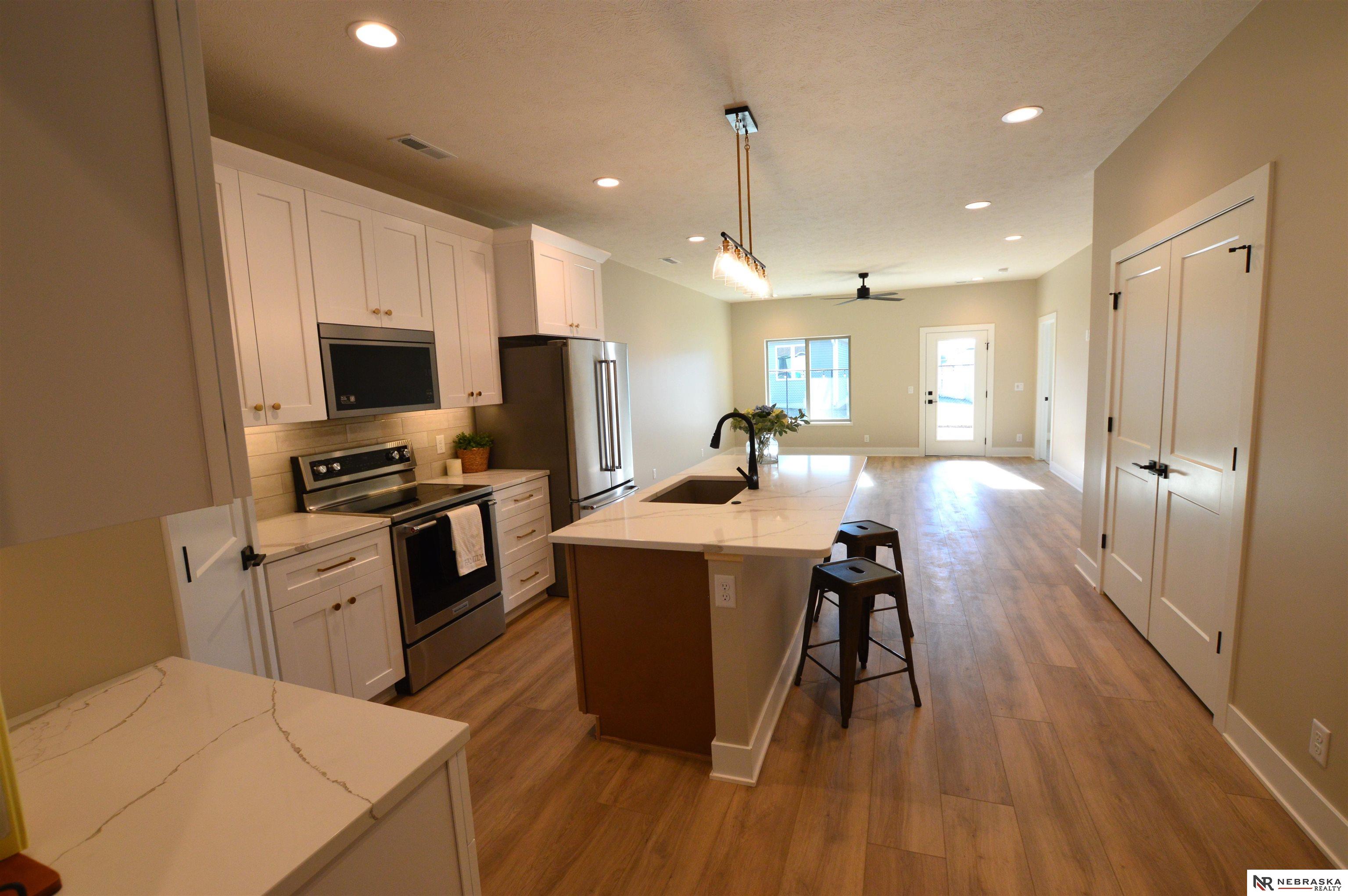 4931 Donnette Drive, Lincoln, NE, 68514