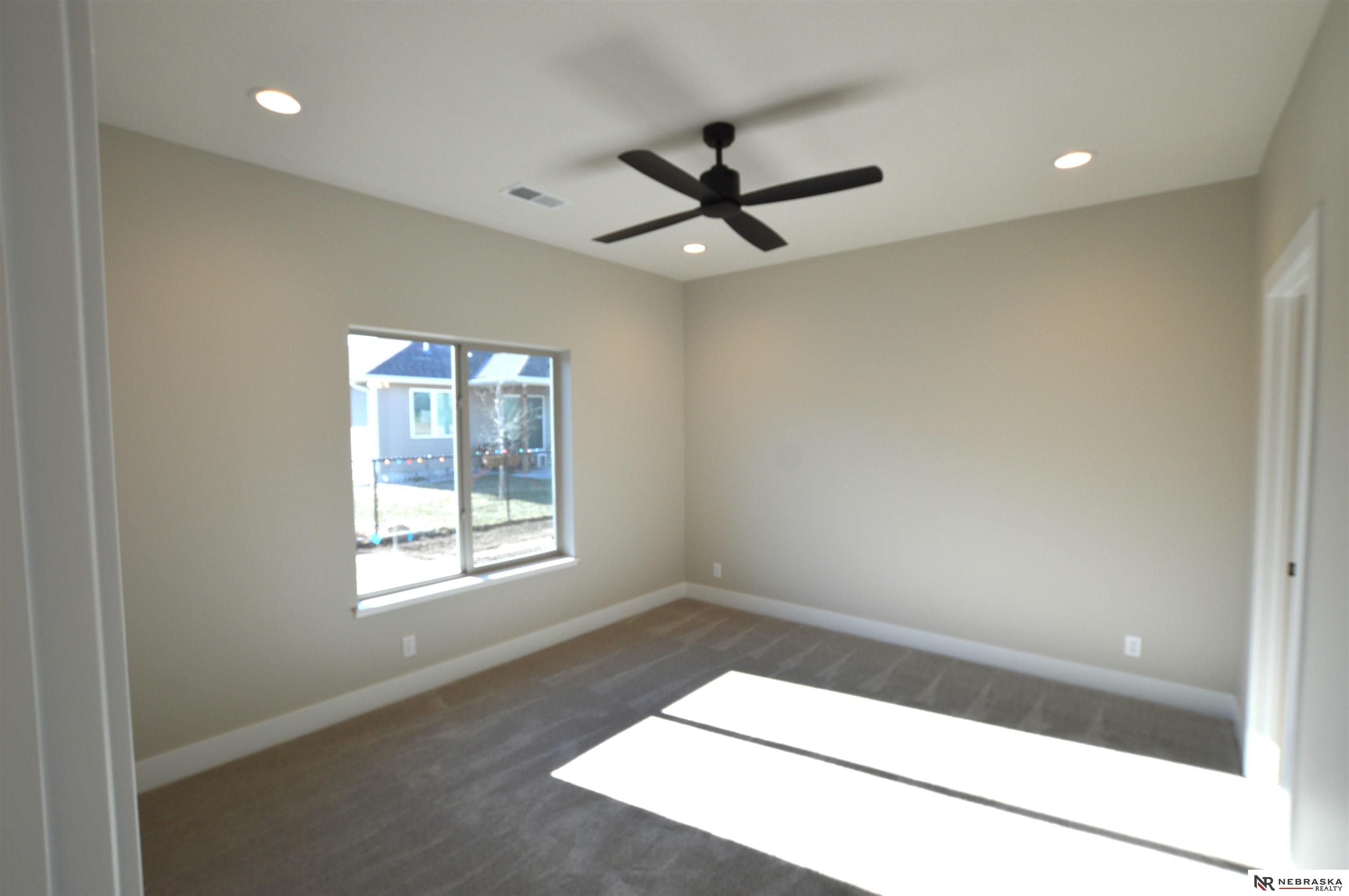4931 Donnette Drive, Lincoln, NE, 68514