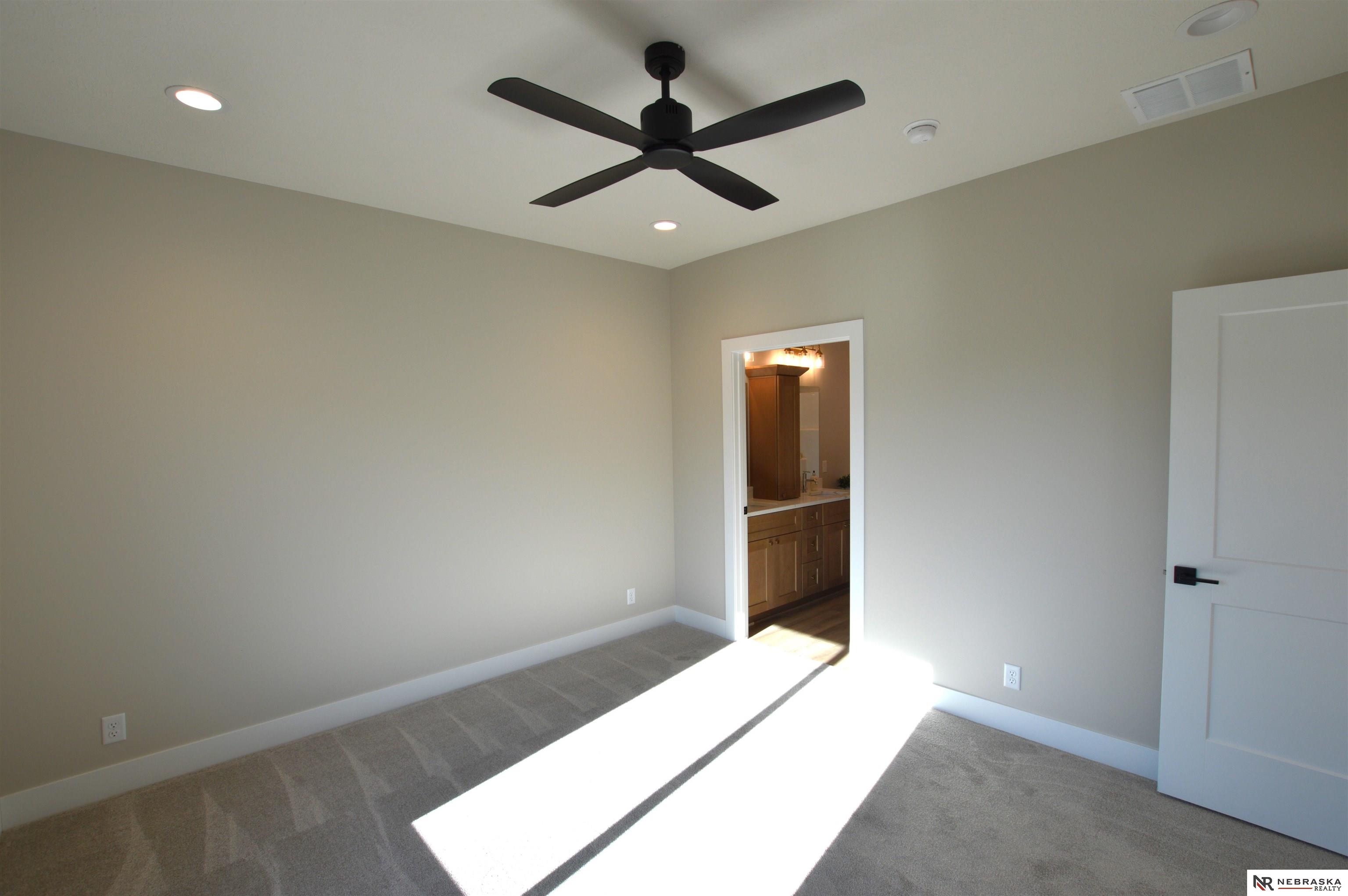 4931 Donnette Drive, Lincoln, NE, 68514