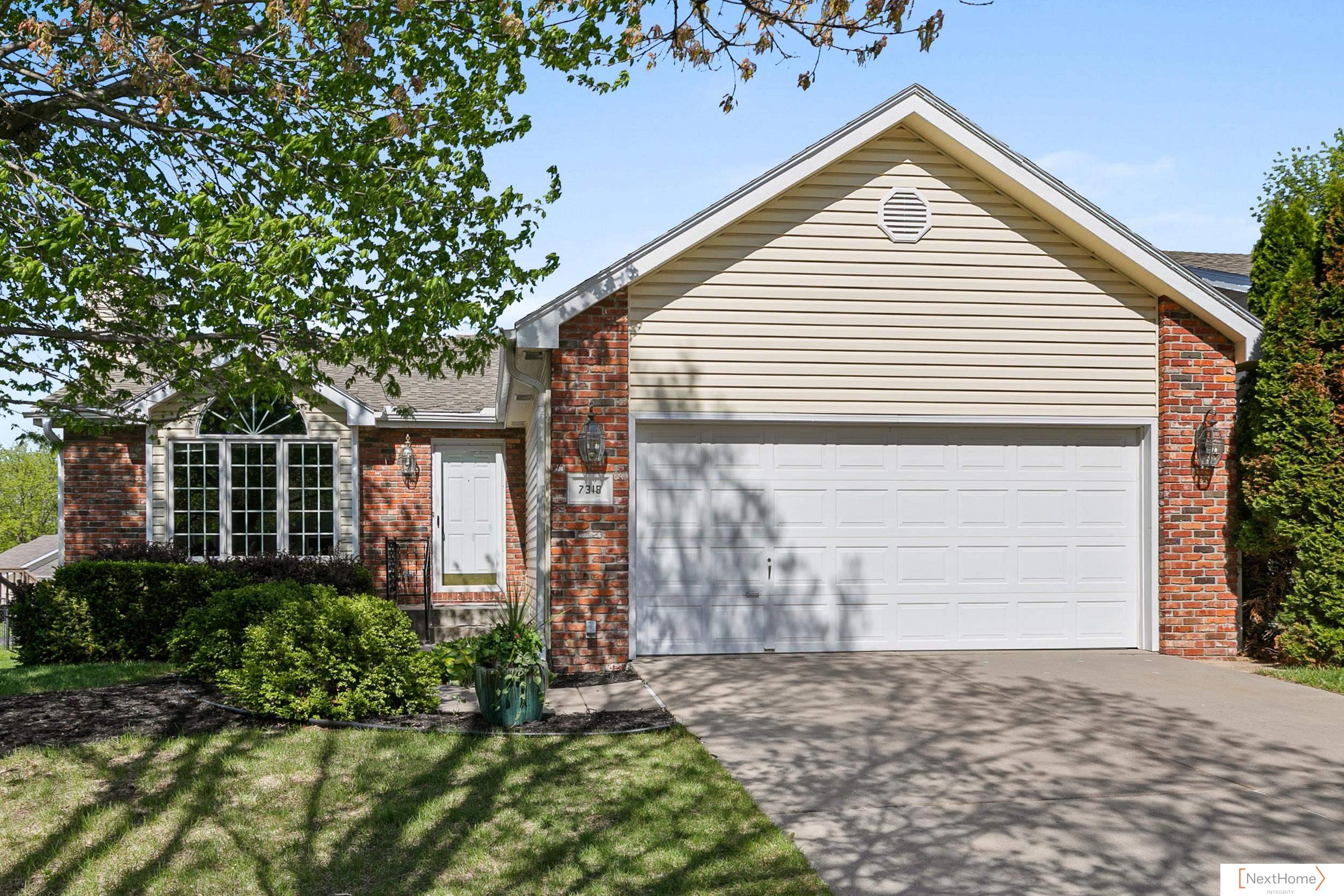 7318 30th Street, Lincoln, NE, 68516