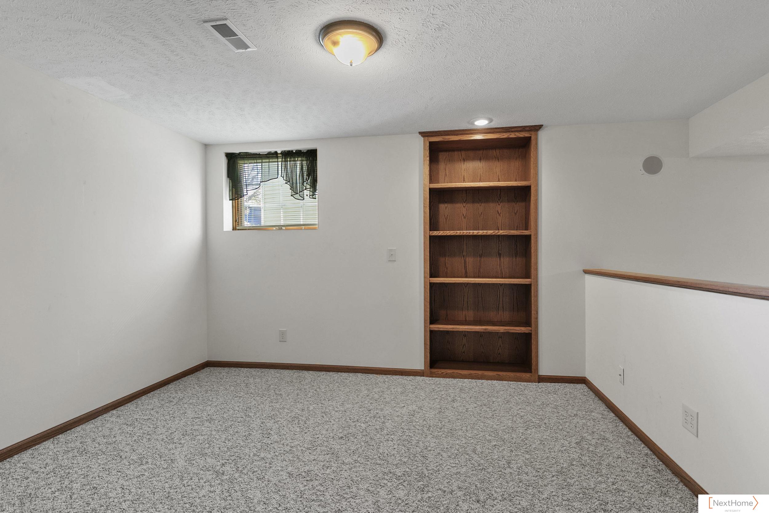 7318 30th Street, Lincoln, NE, 68516