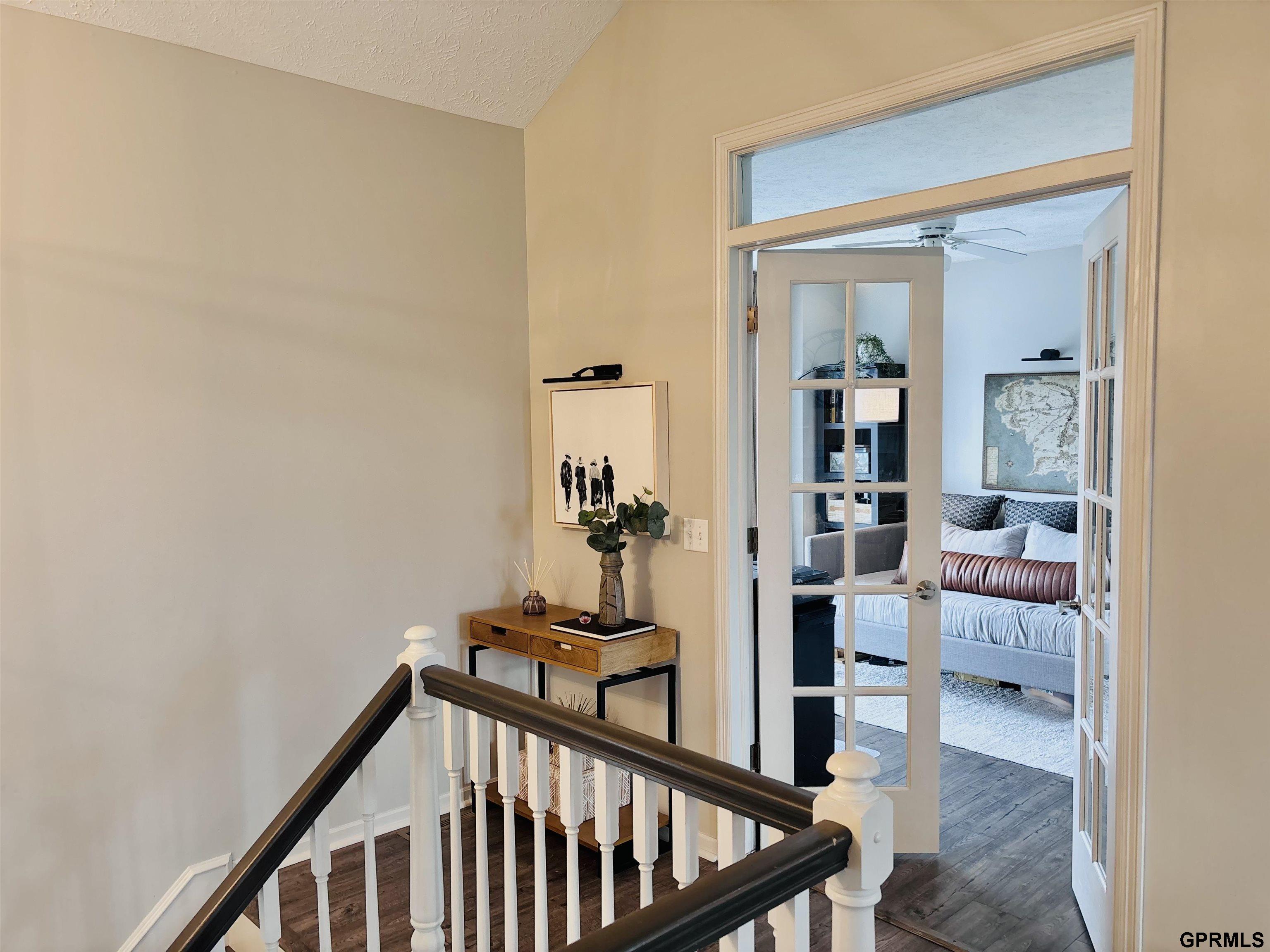 1807 Savannah Drive, Papillion, NE, 68133