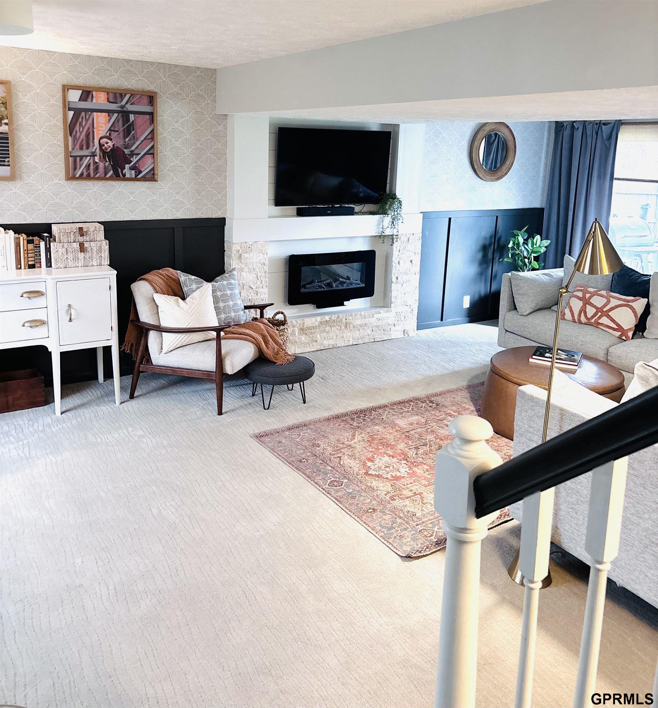 1807 Savannah Drive, Papillion, NE, 68133