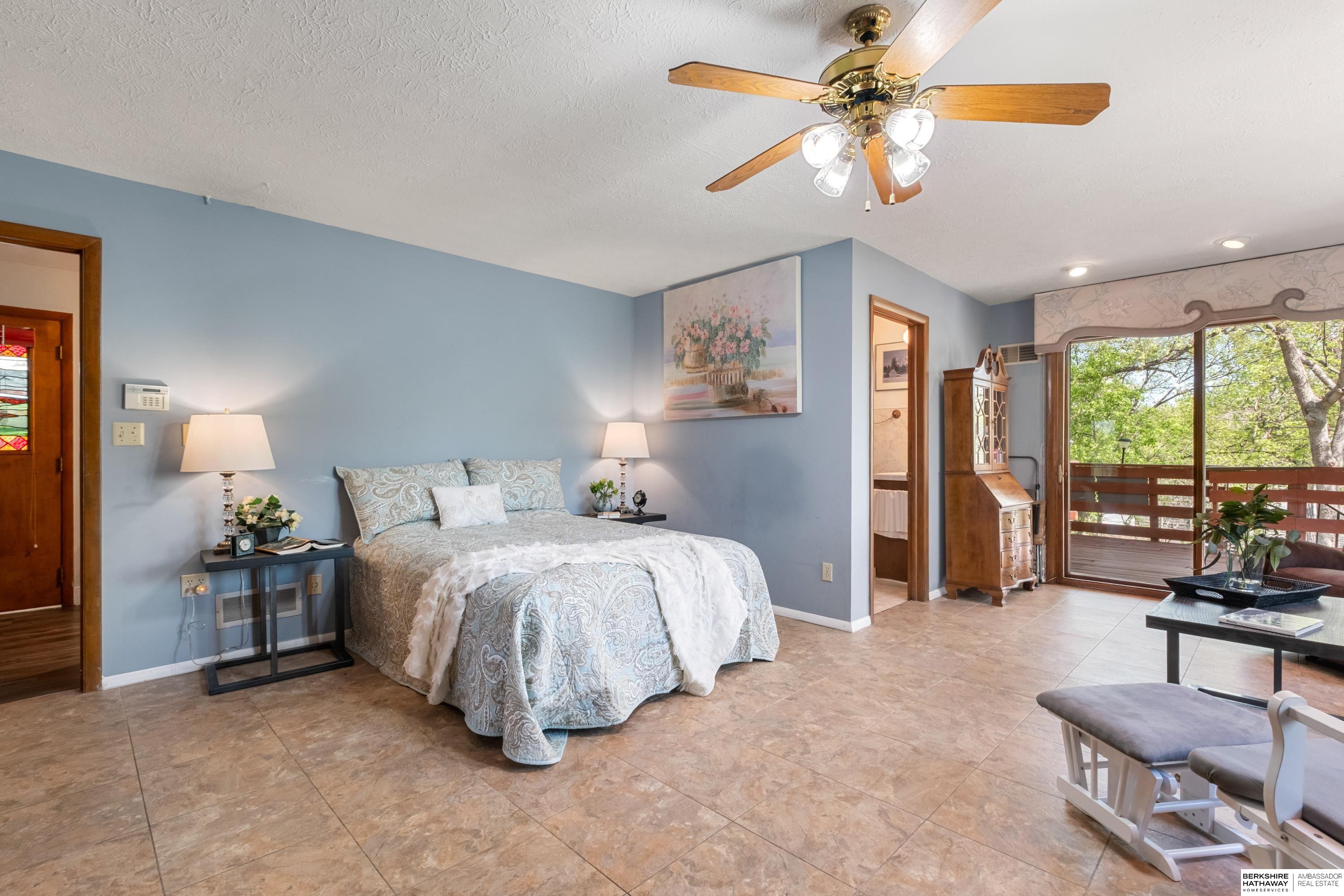 4014 14th Street, Omaha, NE, 68107