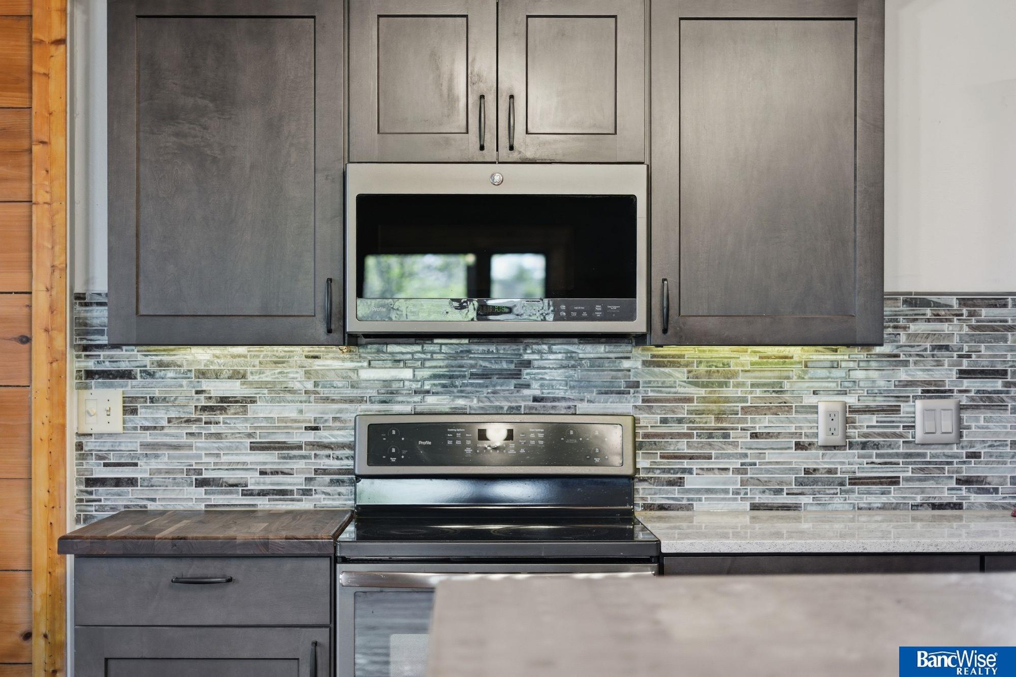 28831 Fonda Road, Firth, NE, 68358