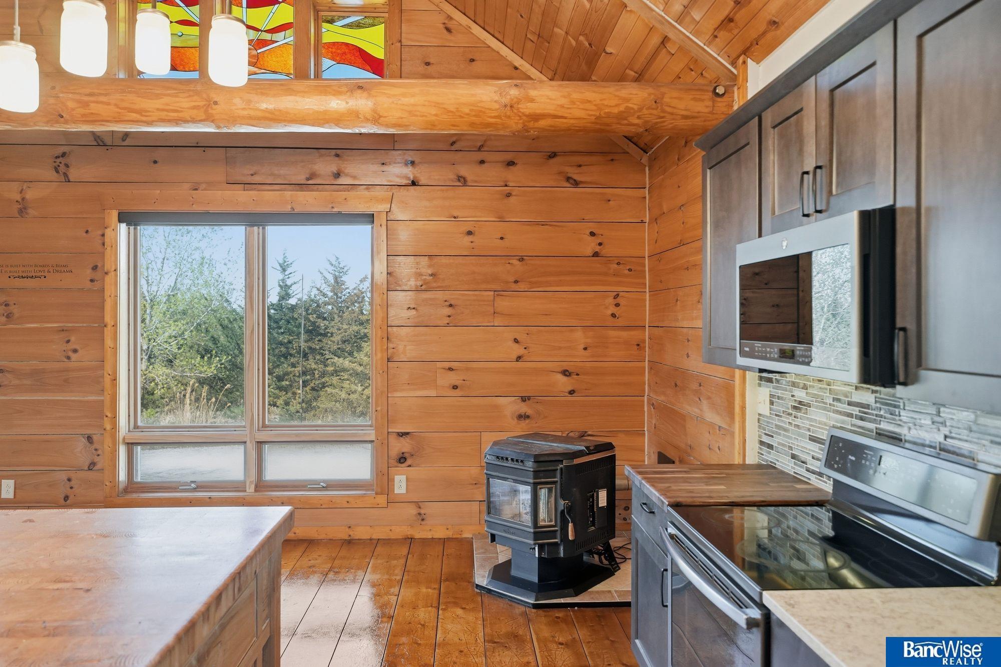 28831 Fonda Road, Firth, NE, 68358