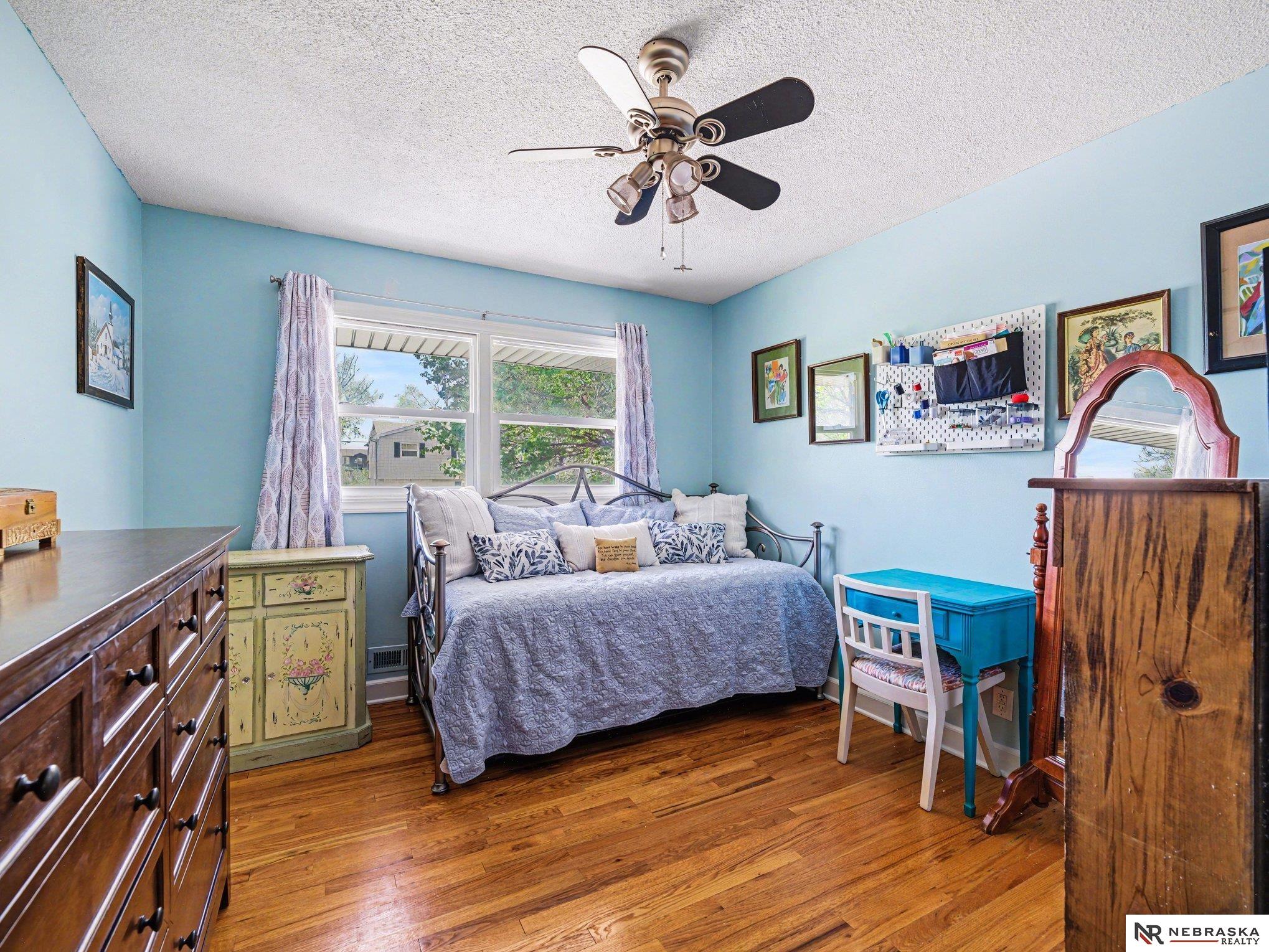 8110 Bowie Drive, Omaha, NE, 68114