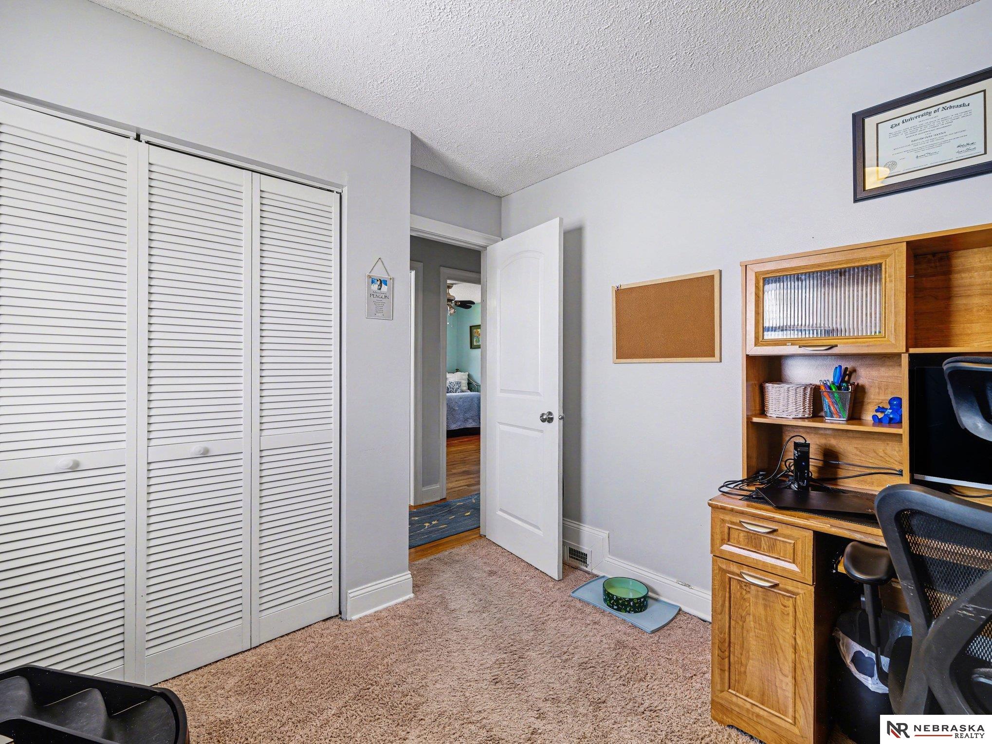 8110 Bowie Drive, Omaha, NE, 68114