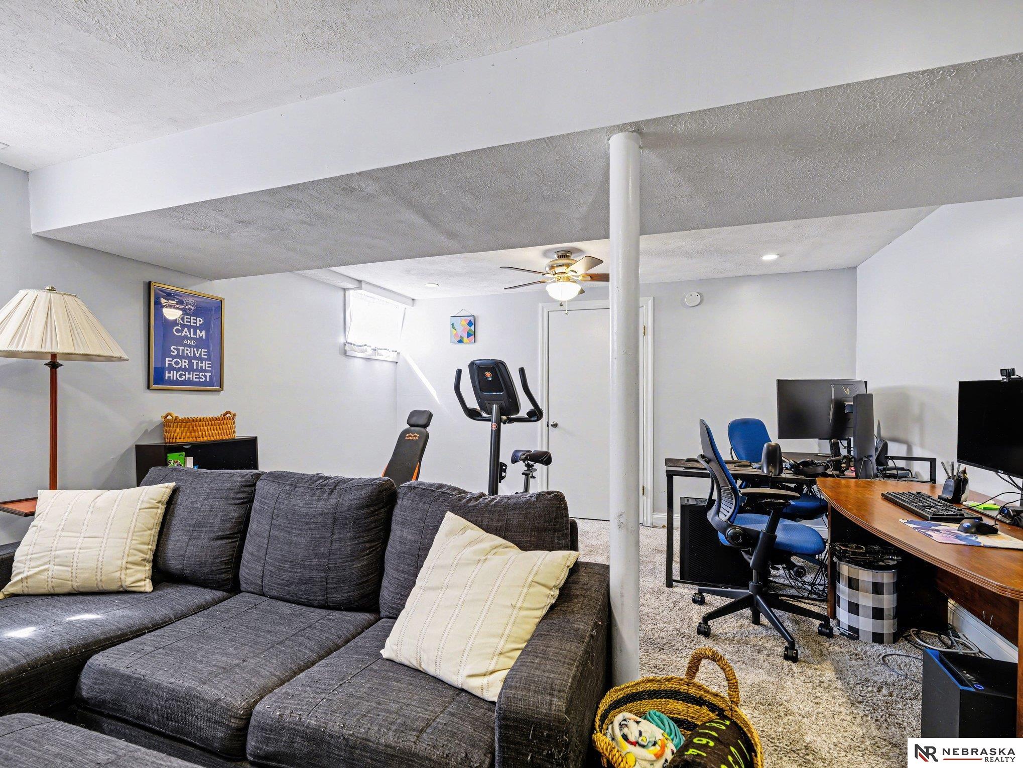 8110 Bowie Drive, Omaha, NE, 68114