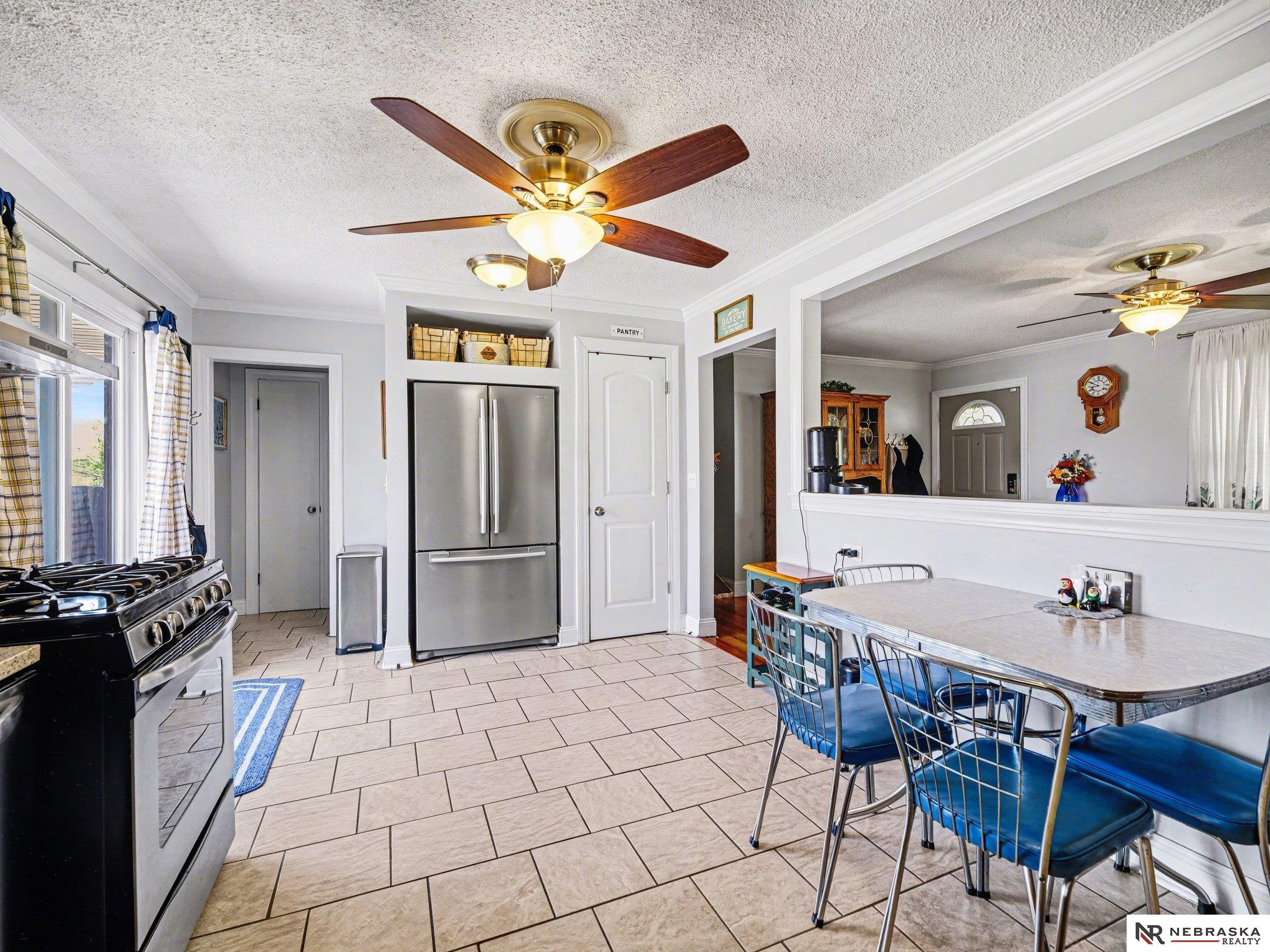 8110 Bowie Drive, Omaha, NE, 68114