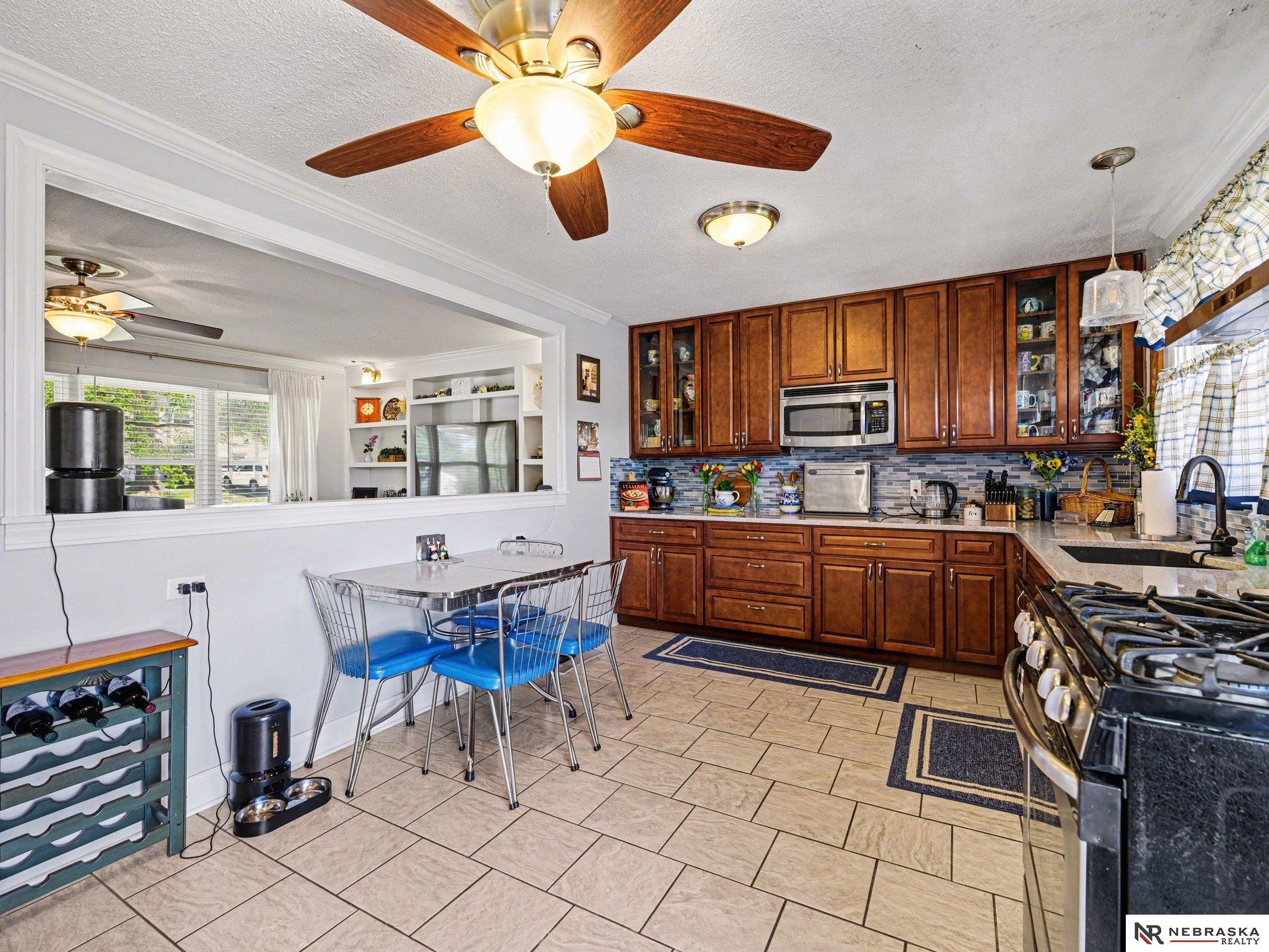 8110 Bowie Drive, Omaha, NE, 68114