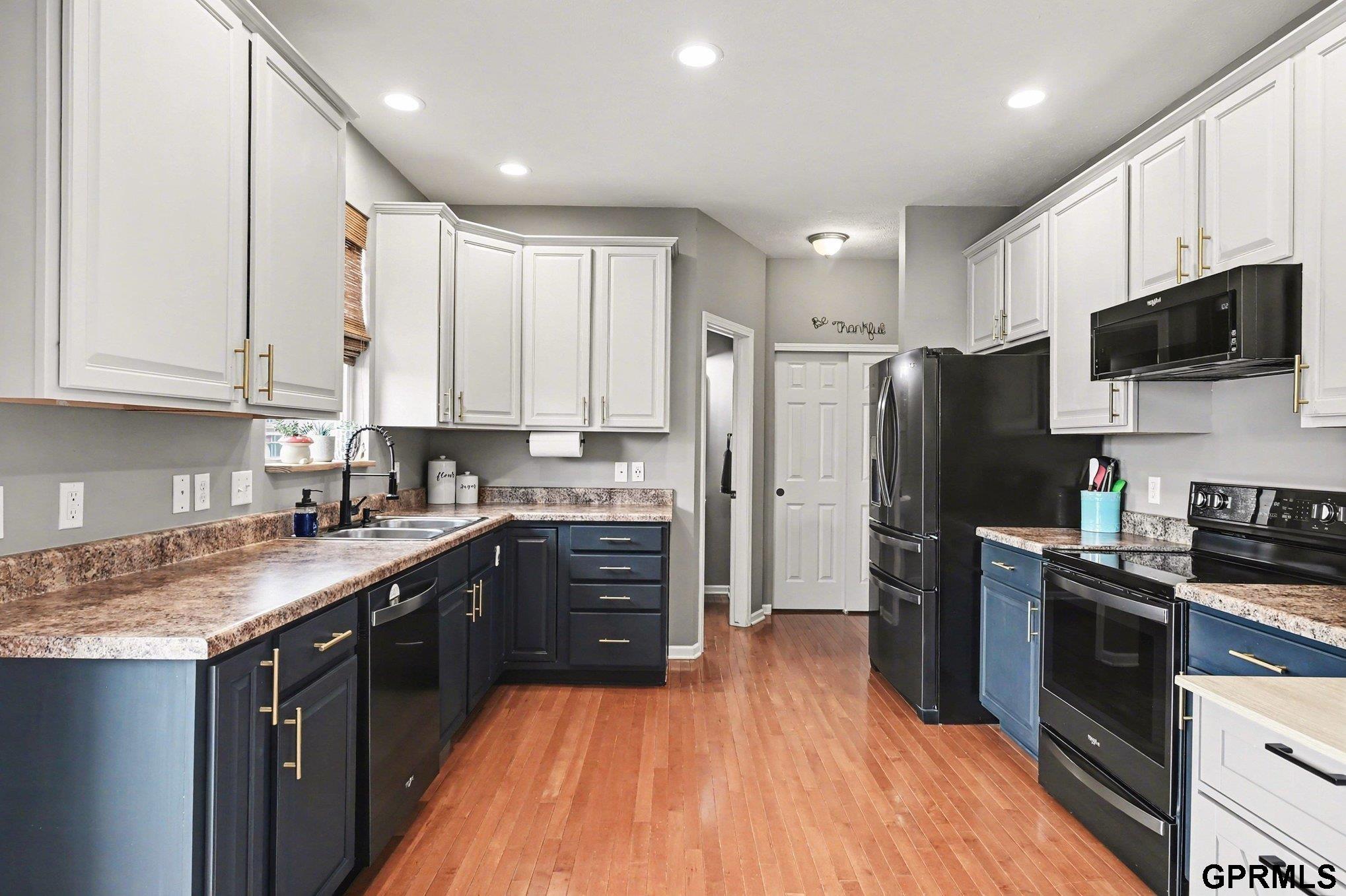 14957 Grebe Street, Bennington, NE, 68007