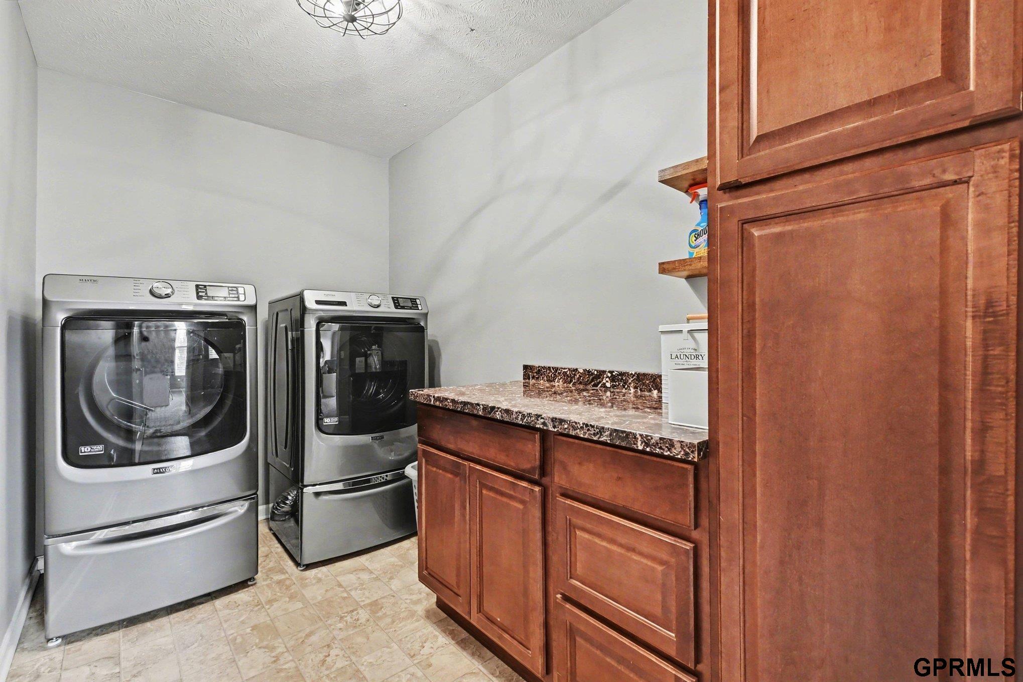 14957 Grebe Street, Bennington, NE, 68007