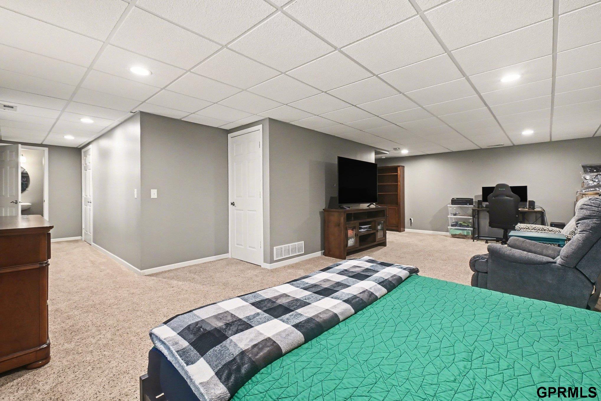 14957 Grebe Street, Bennington, NE, 68007