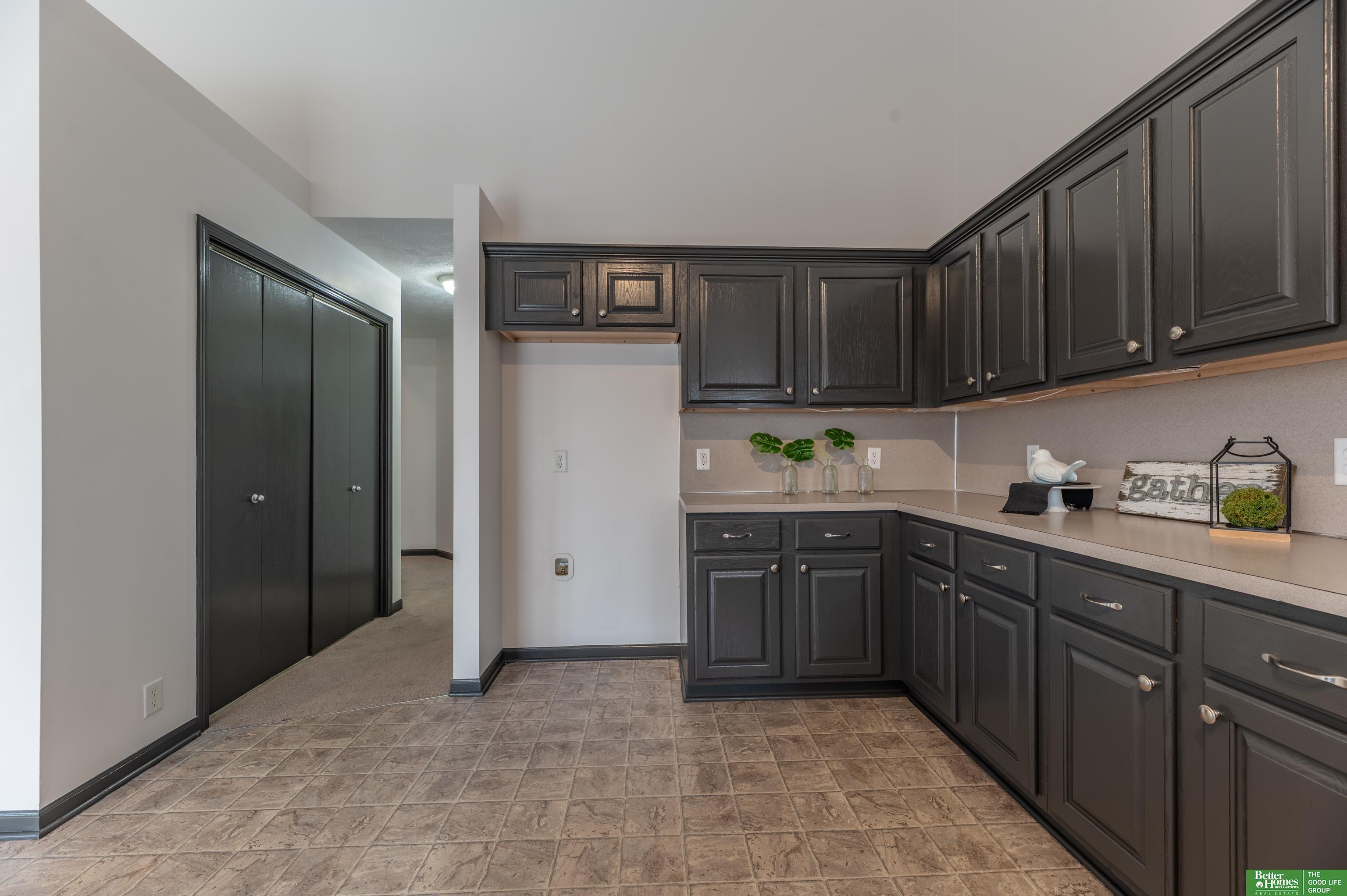 15818 Timberlane Drive, Omaha, NE, 68136