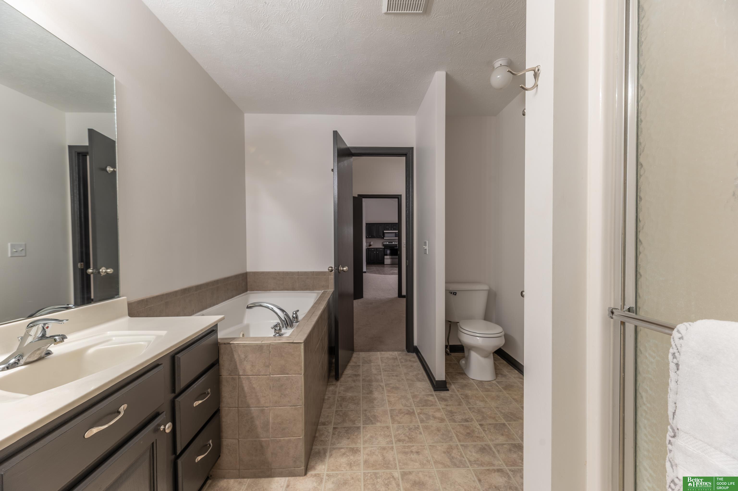 15818 Timberlane Drive, Omaha, NE, 68136