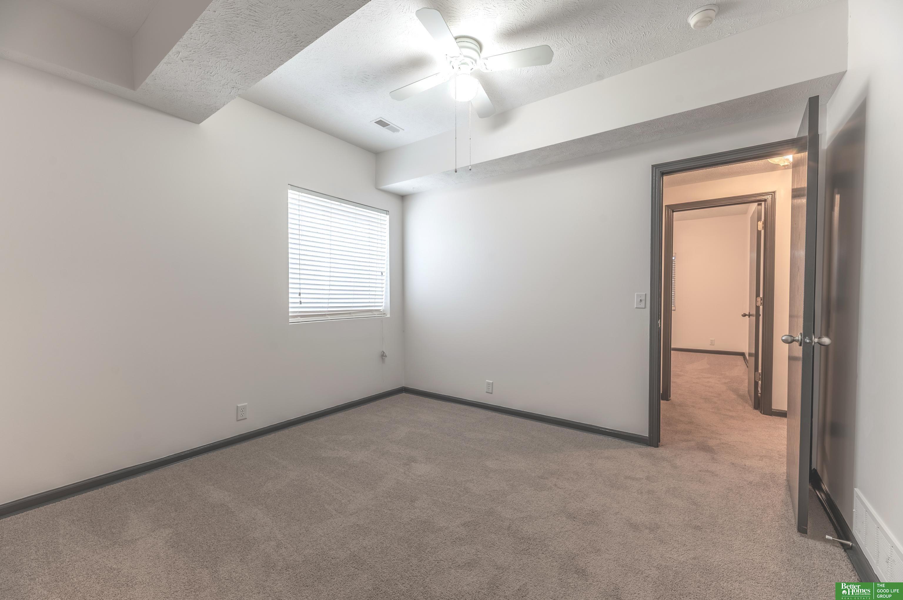 15818 Timberlane Drive, Omaha, NE, 68136