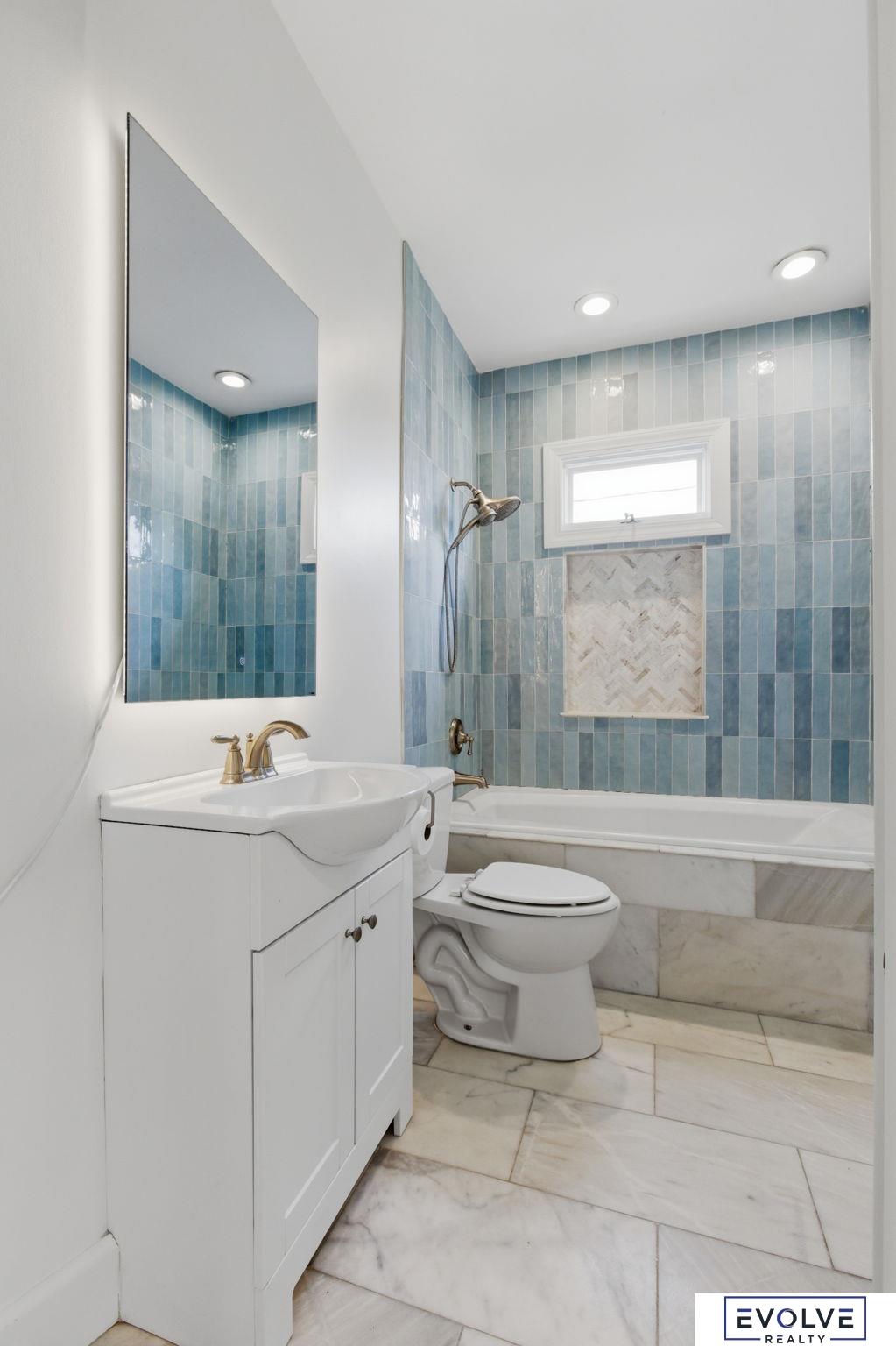 3624 67Th Avenue, Omaha, NE, 68104