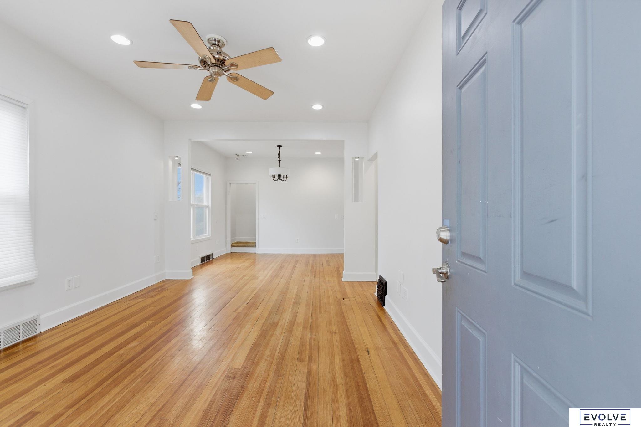 3624 67Th Avenue, Omaha, NE, 68104