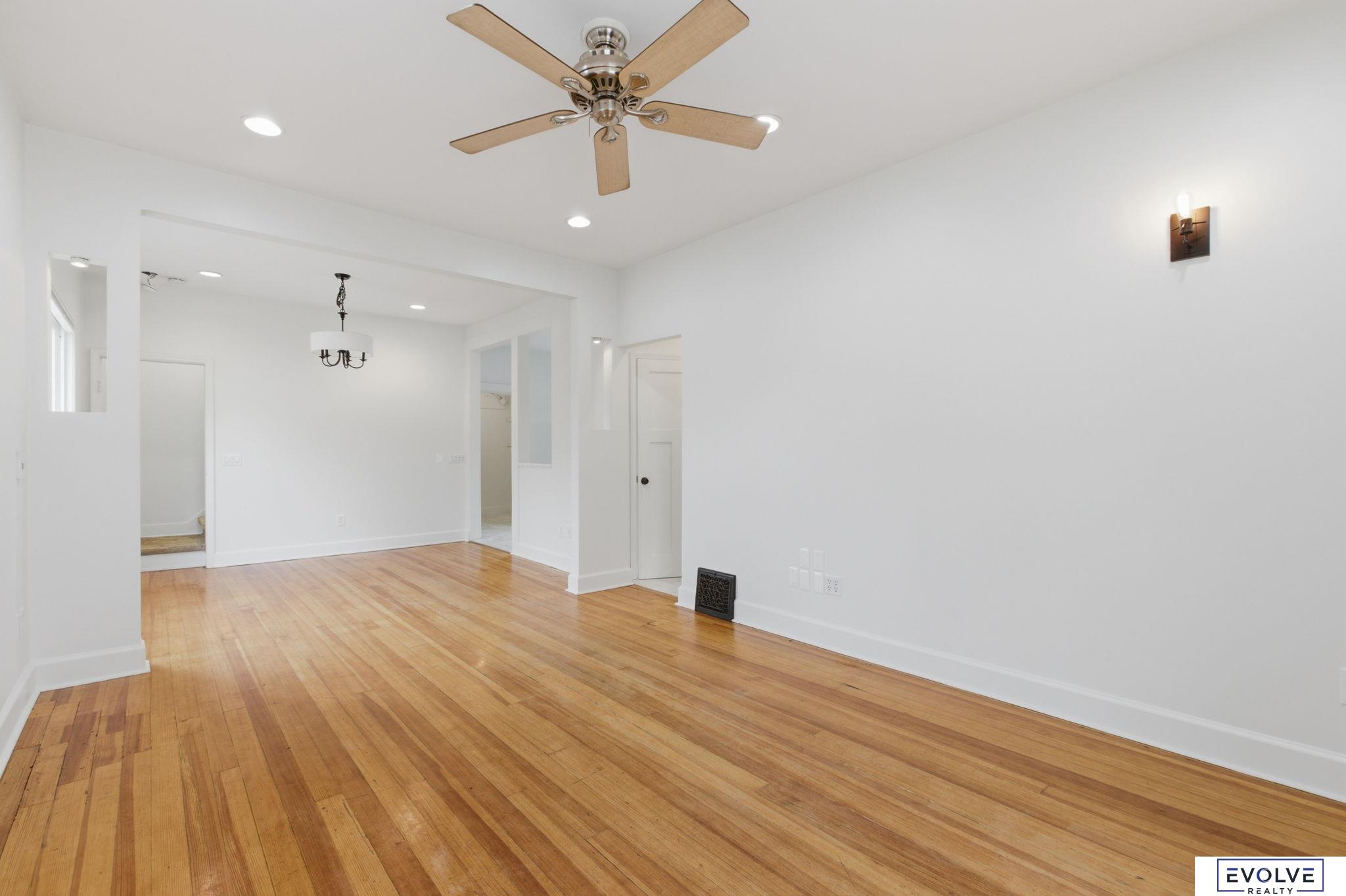 3624 67Th Avenue, Omaha, NE, 68104