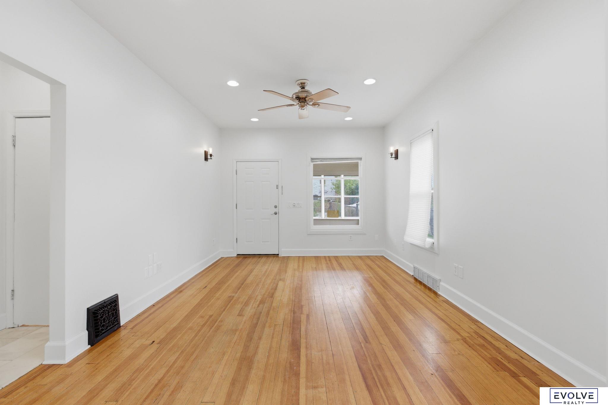 3624 67Th Avenue, Omaha, NE, 68104