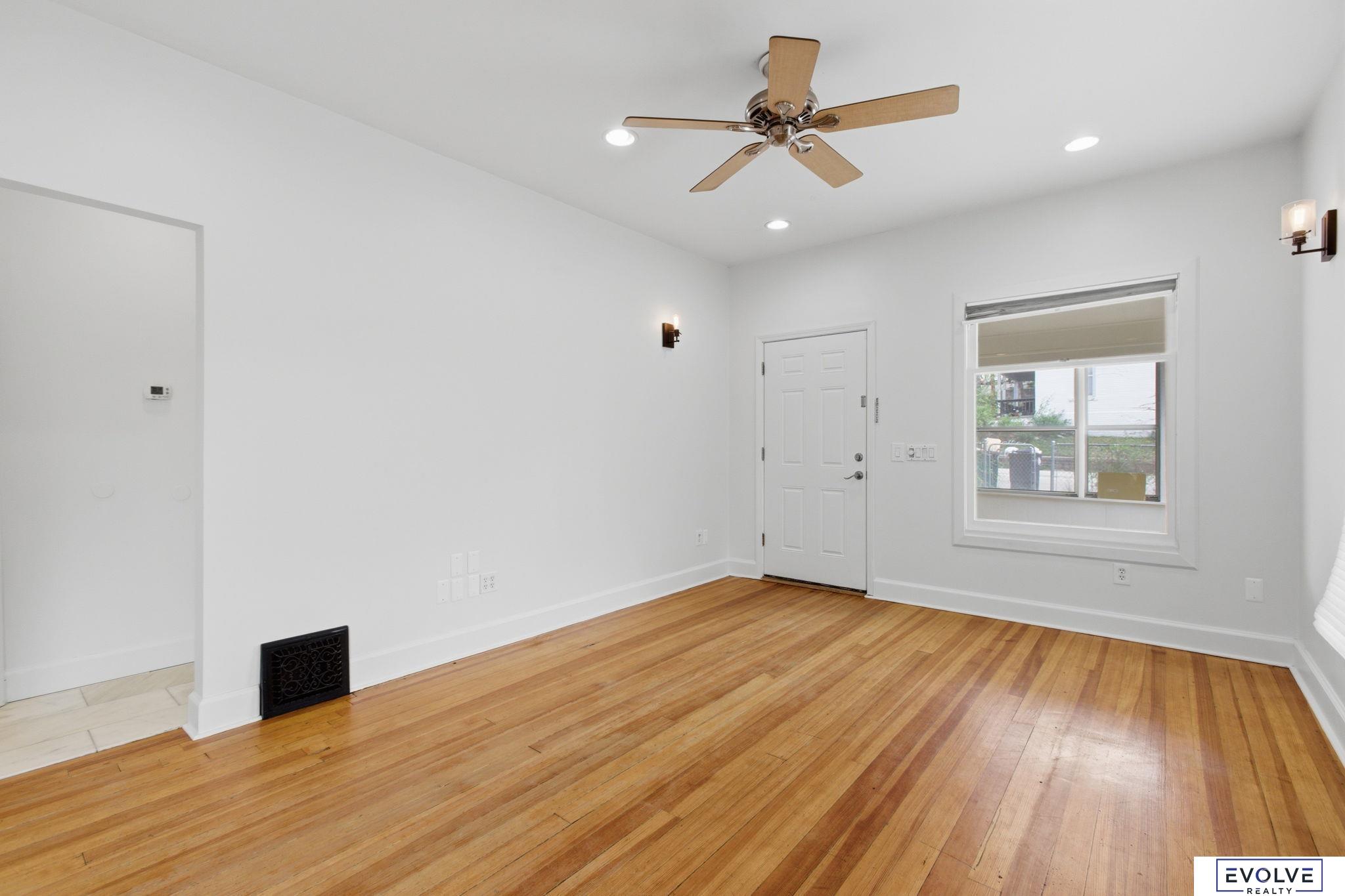 3624 67Th Avenue, Omaha, NE, 68104