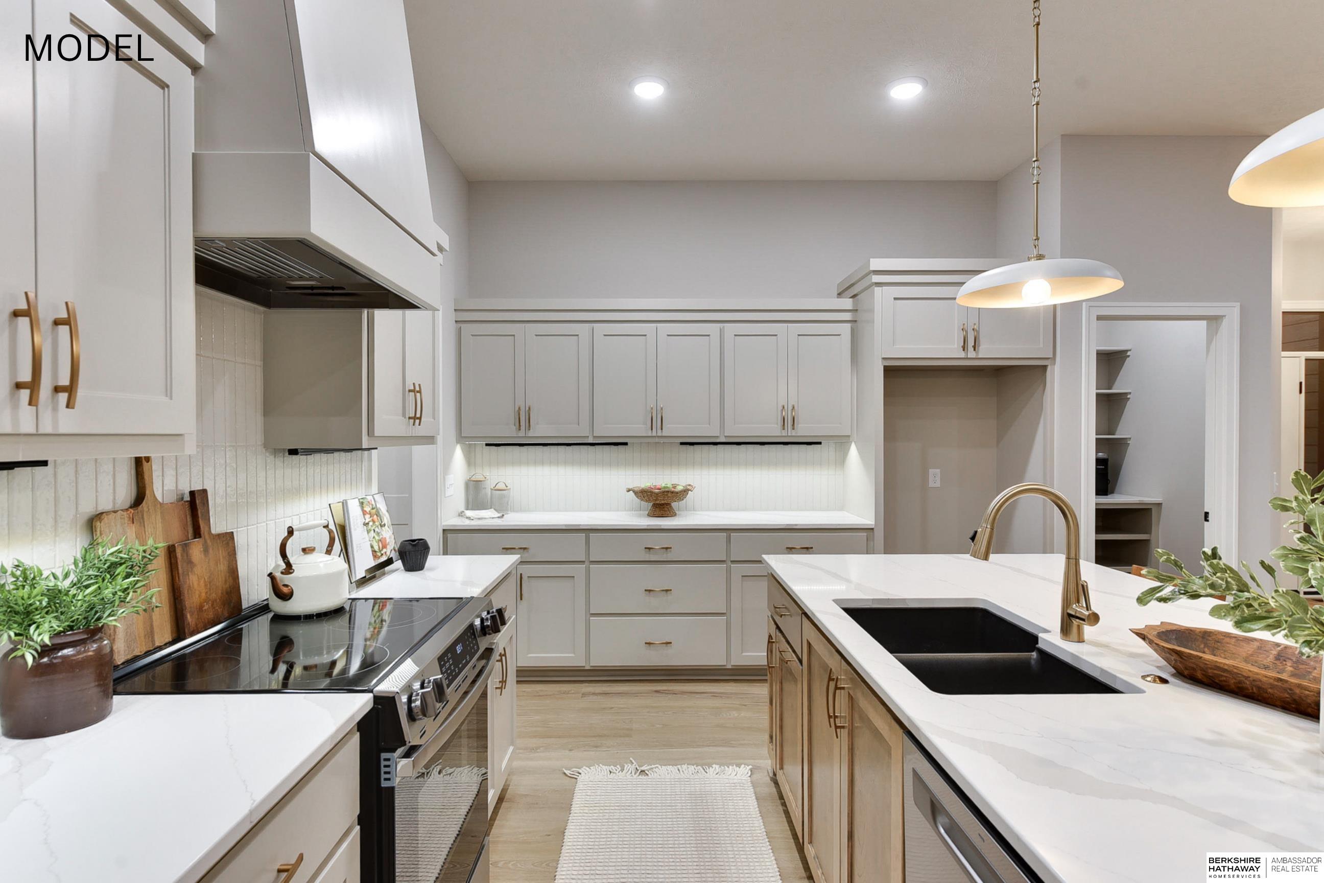 10814 221st Avenue, Gretna, NE, 68028