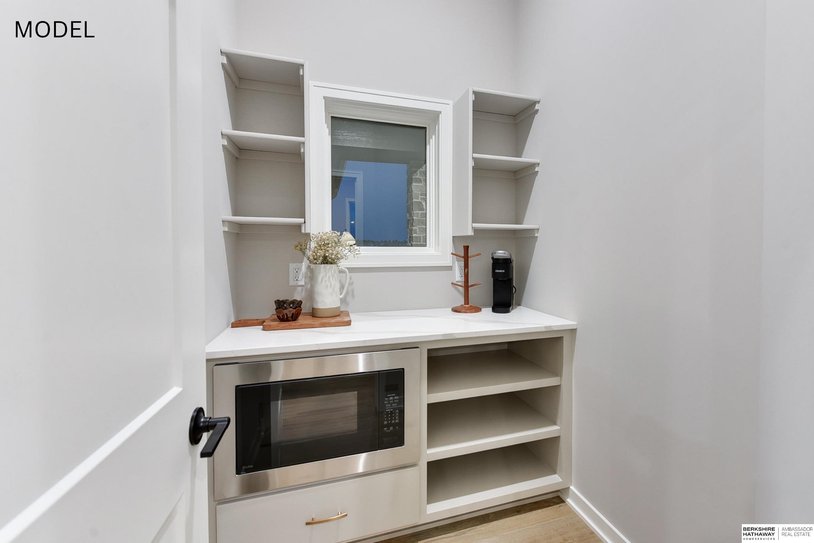 10814 221st Avenue, Gretna, NE, 68028