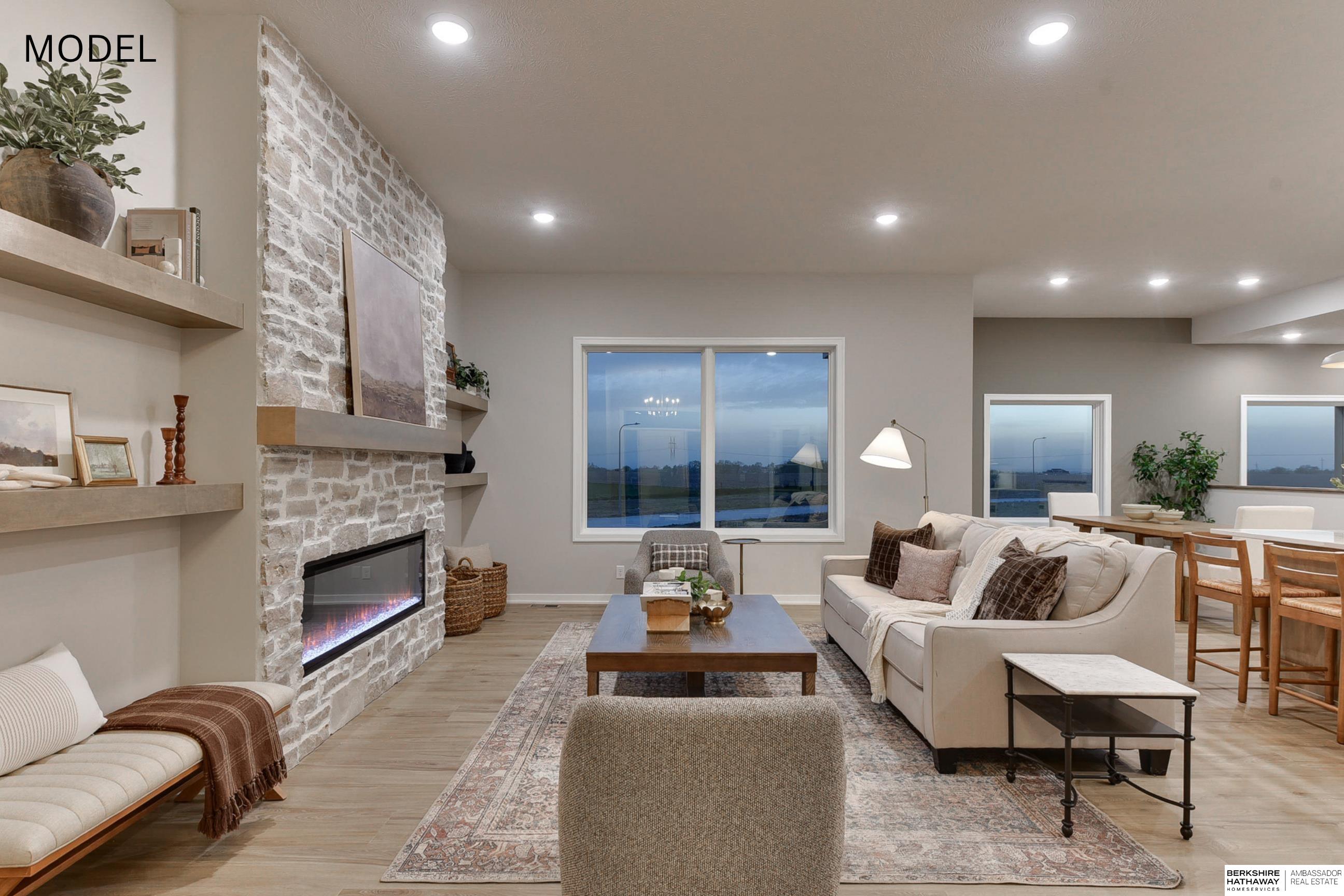 10814 221st Avenue, Gretna, NE, 68028