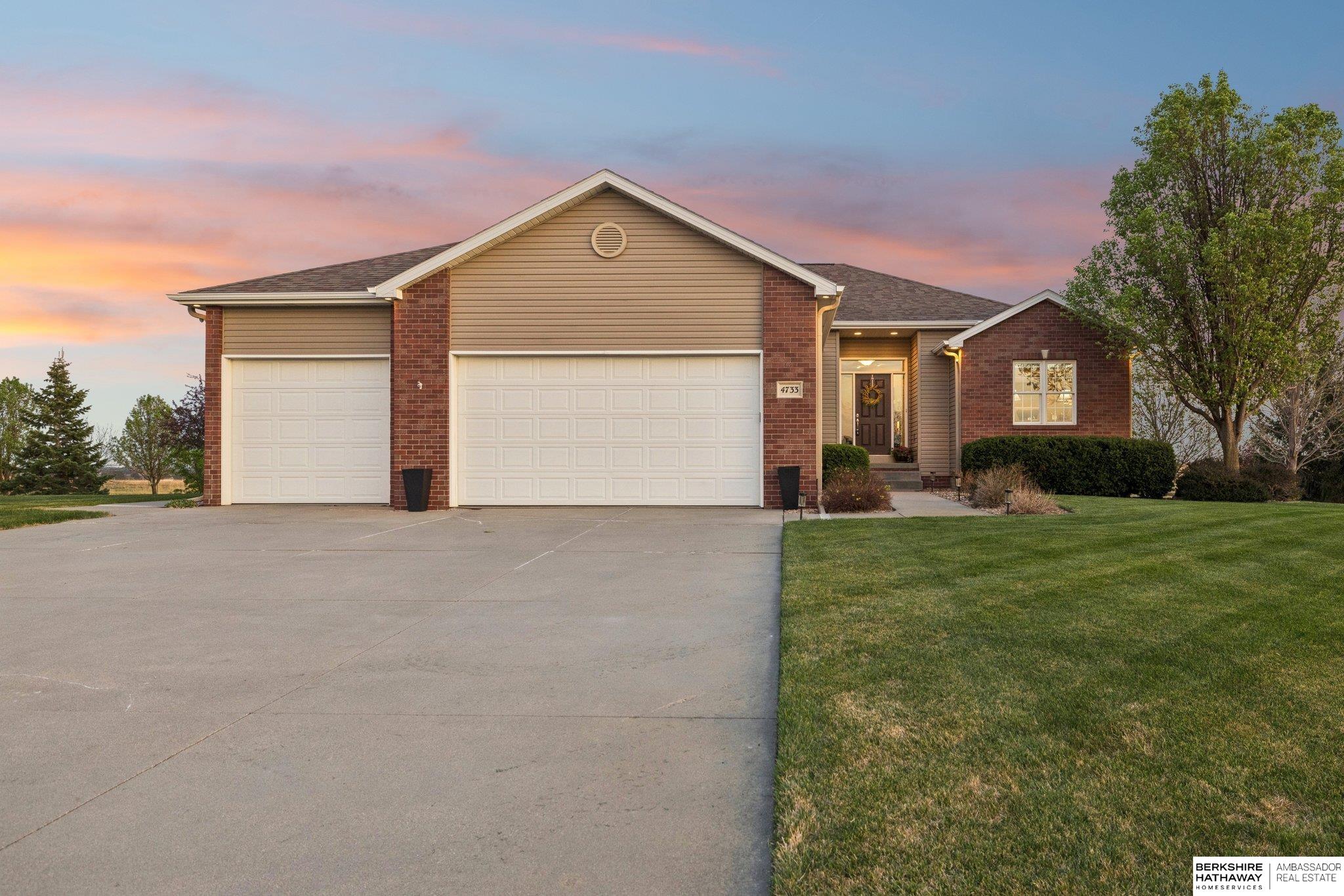 16425 Willit Street, Bennington, NE, 68007
