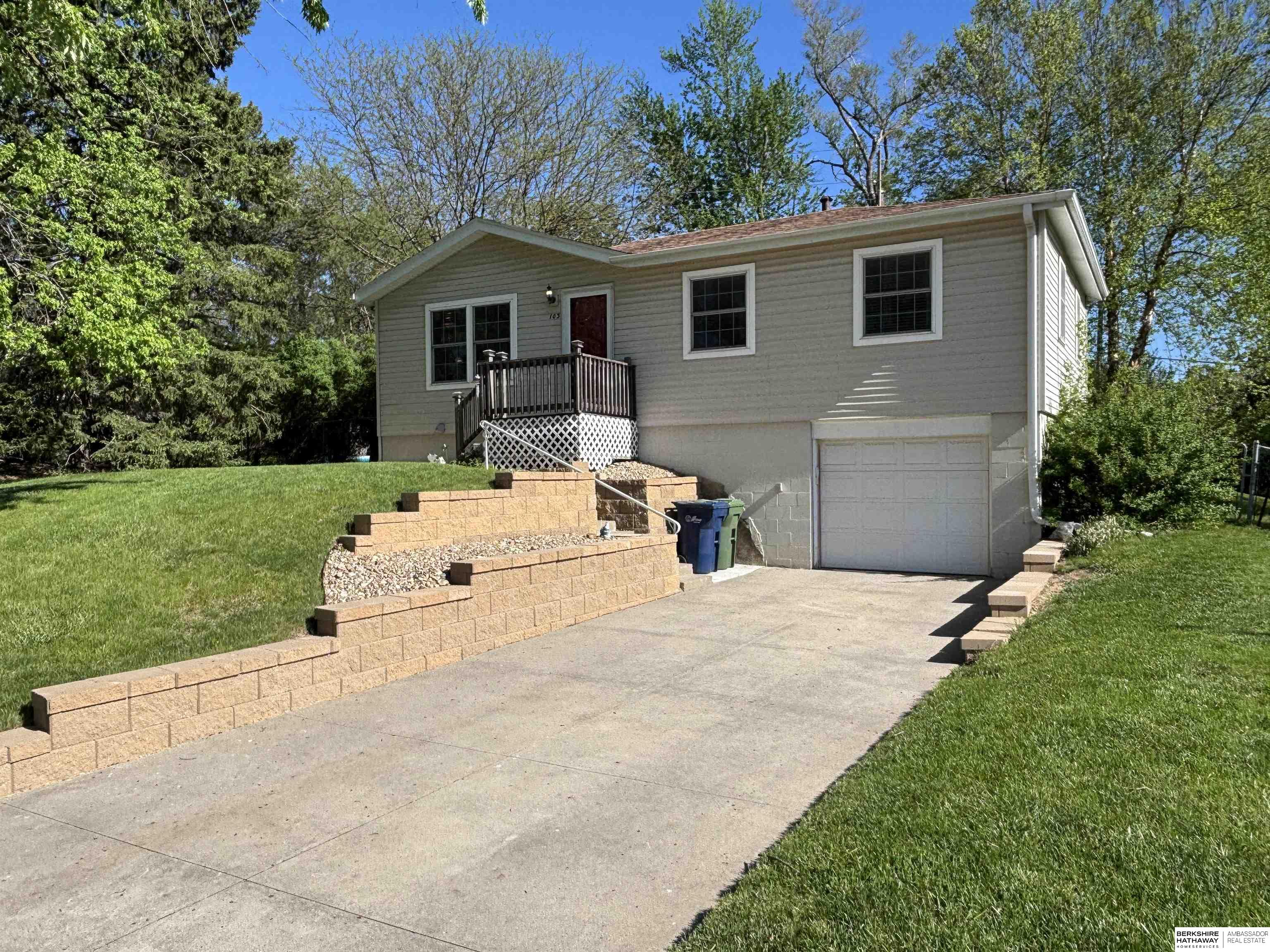 103 Kevin Circle, Bellevue, NE, 68005