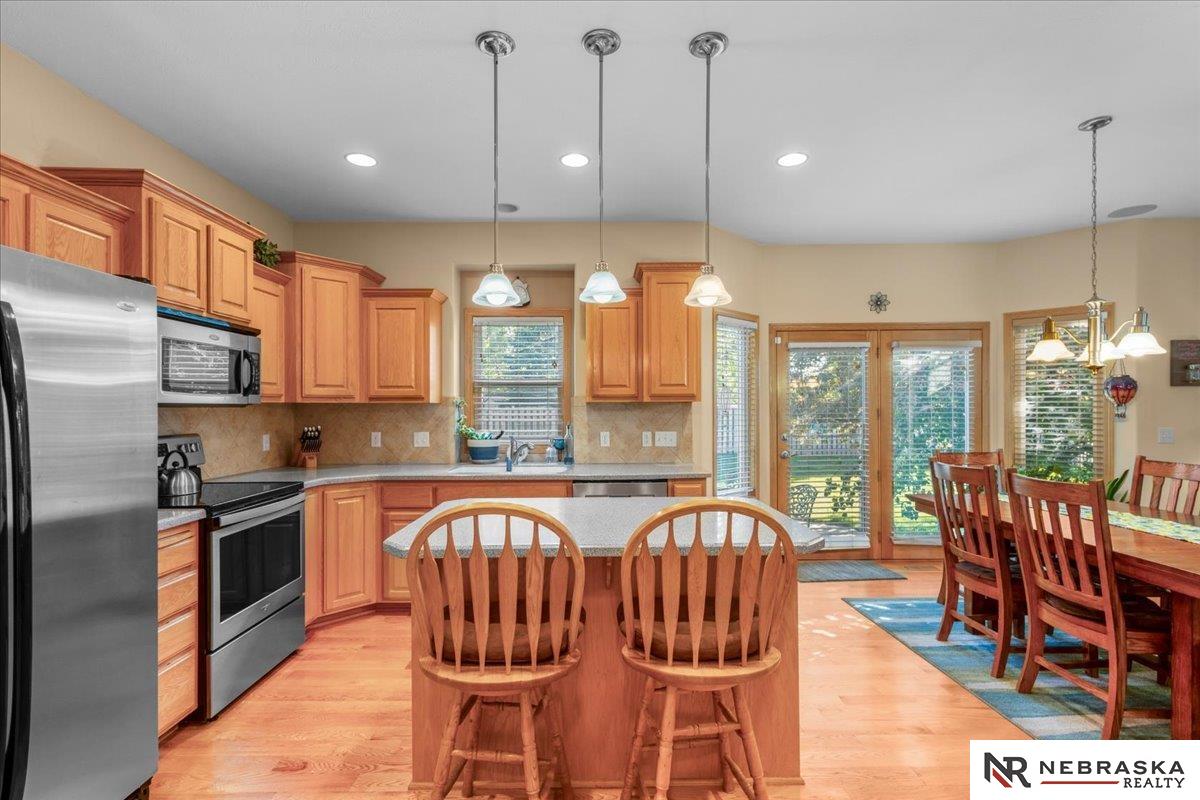 19315 Nina Circle, Omaha, NE, 68130