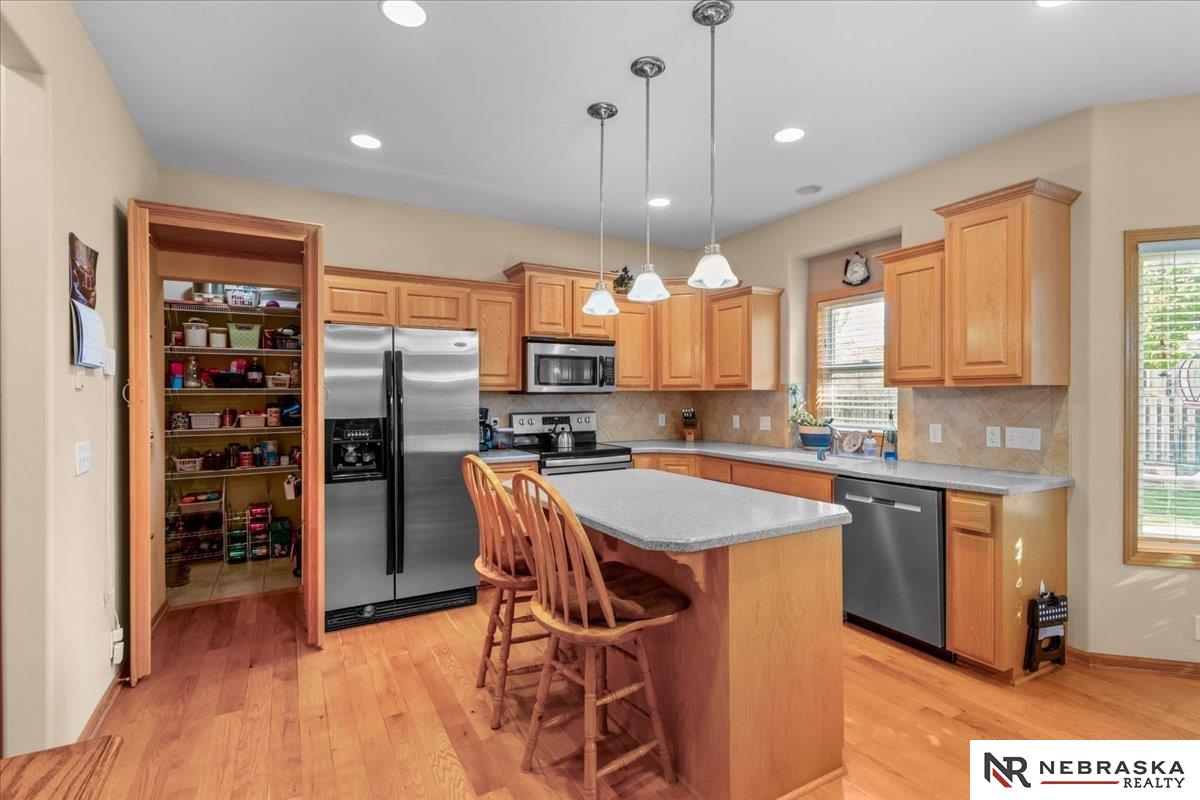 19315 Nina Circle, Omaha, NE, 68130