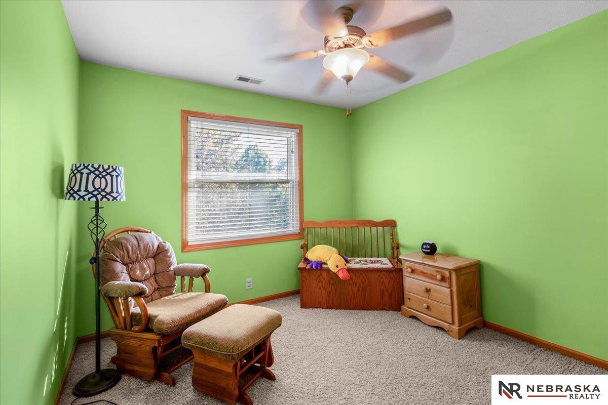 19315 Nina Circle, Omaha, NE, 68130