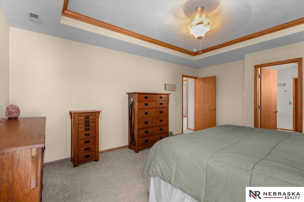 19315 Nina Circle, Omaha, NE, 68130