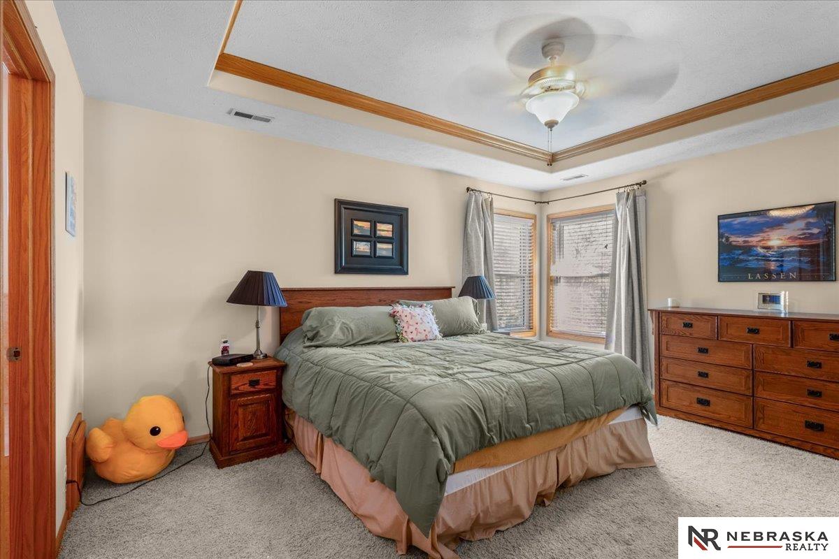 19315 Nina Circle, Omaha, NE, 68130