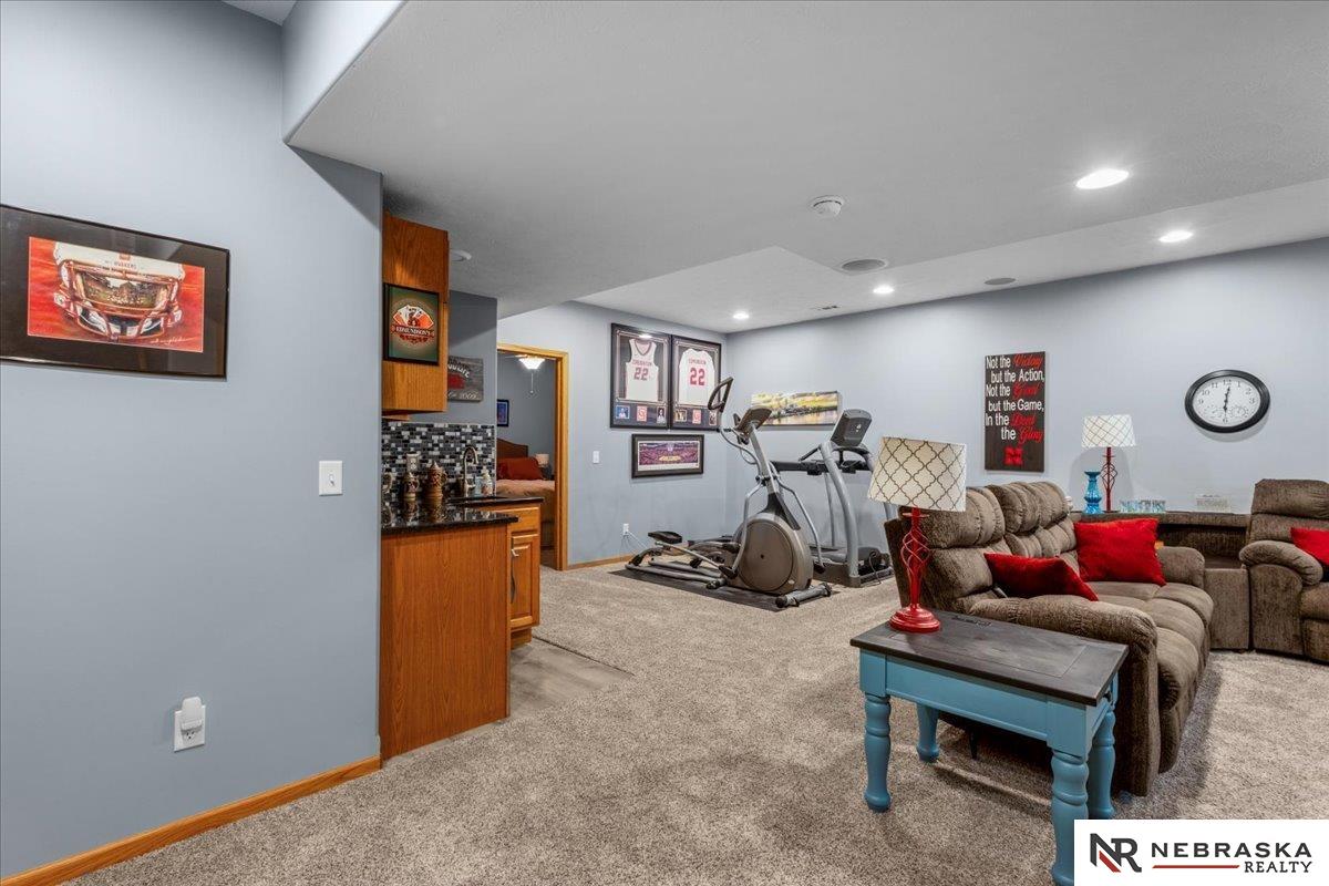 19315 Nina Circle, Omaha, NE, 68130