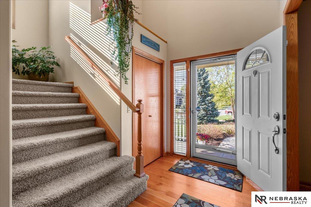 19315 Nina Circle, Omaha, NE, 68130