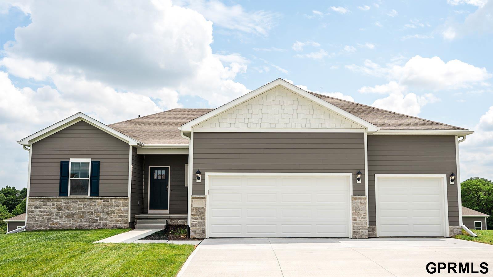 7602 170th Street, Bennington, NE, 68007