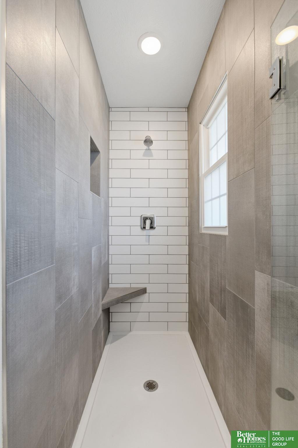 3618 Barretts Drive, Bellevue, NE, 68147