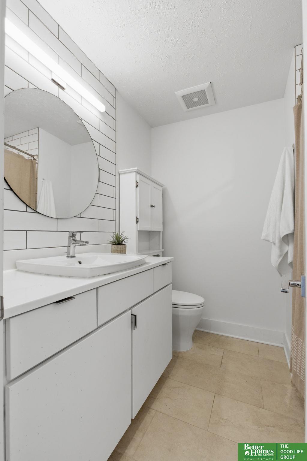 3618 Barretts Drive, Bellevue, NE, 68147