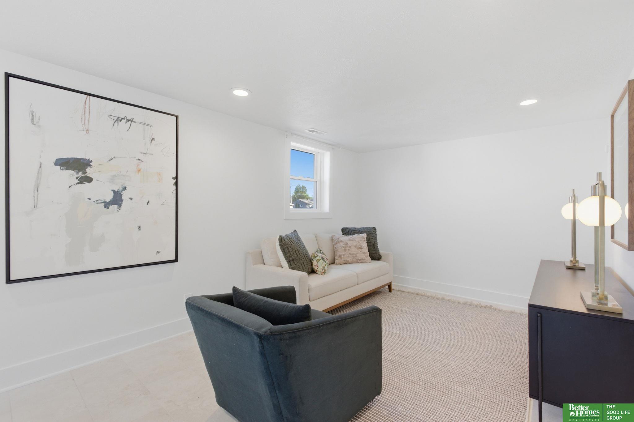 3618 Barretts Drive, Bellevue, NE, 68147