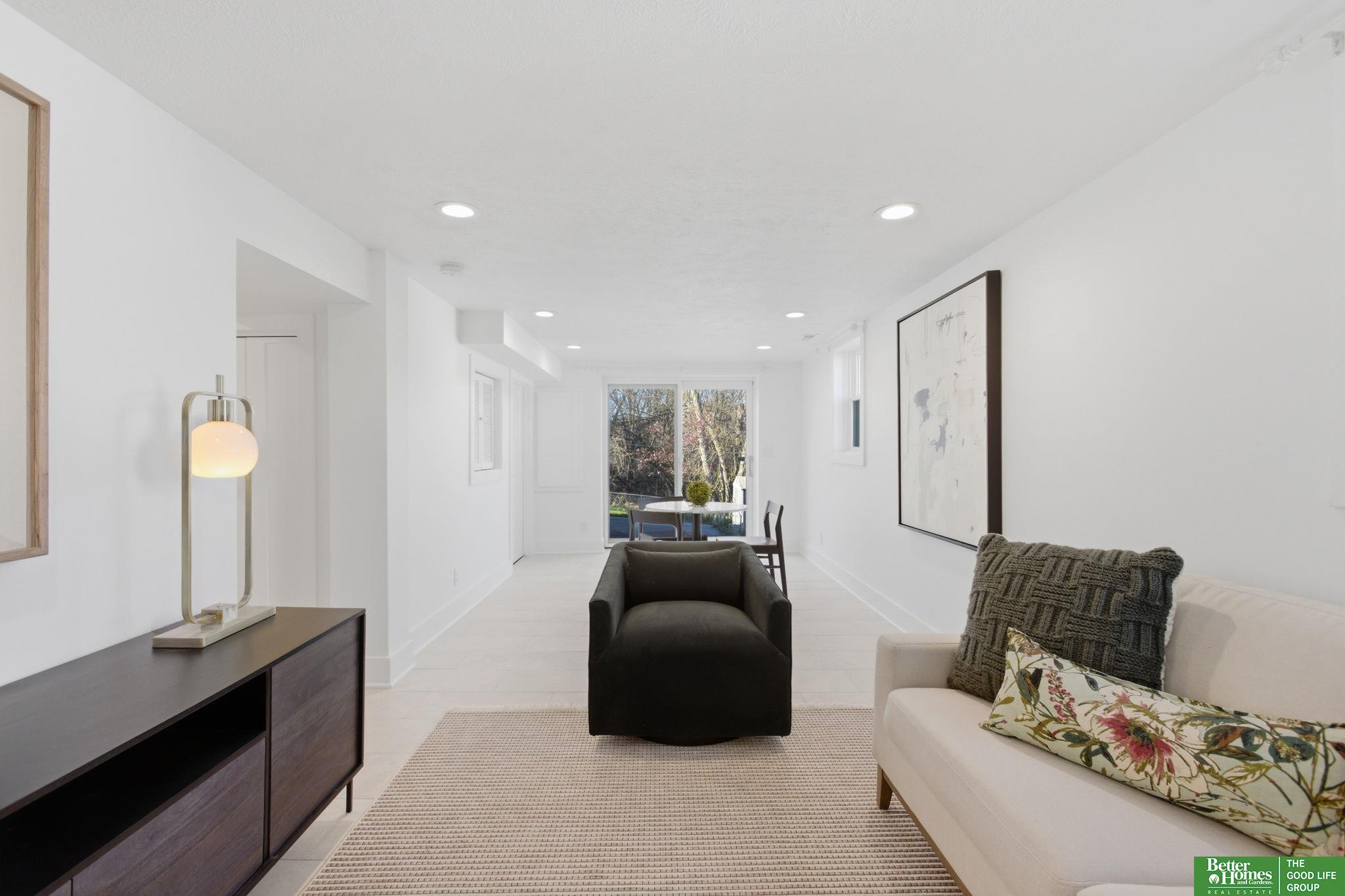 3618 Barretts Drive, Bellevue, NE, 68147