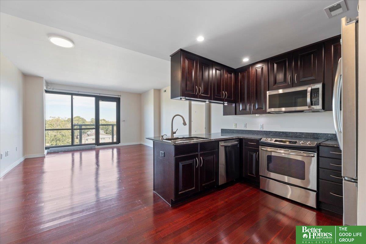 16425 Willit Street, Bennington, NE, 68007