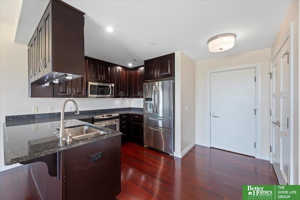 3201 Dodge Court, Omaha, NE, 68131