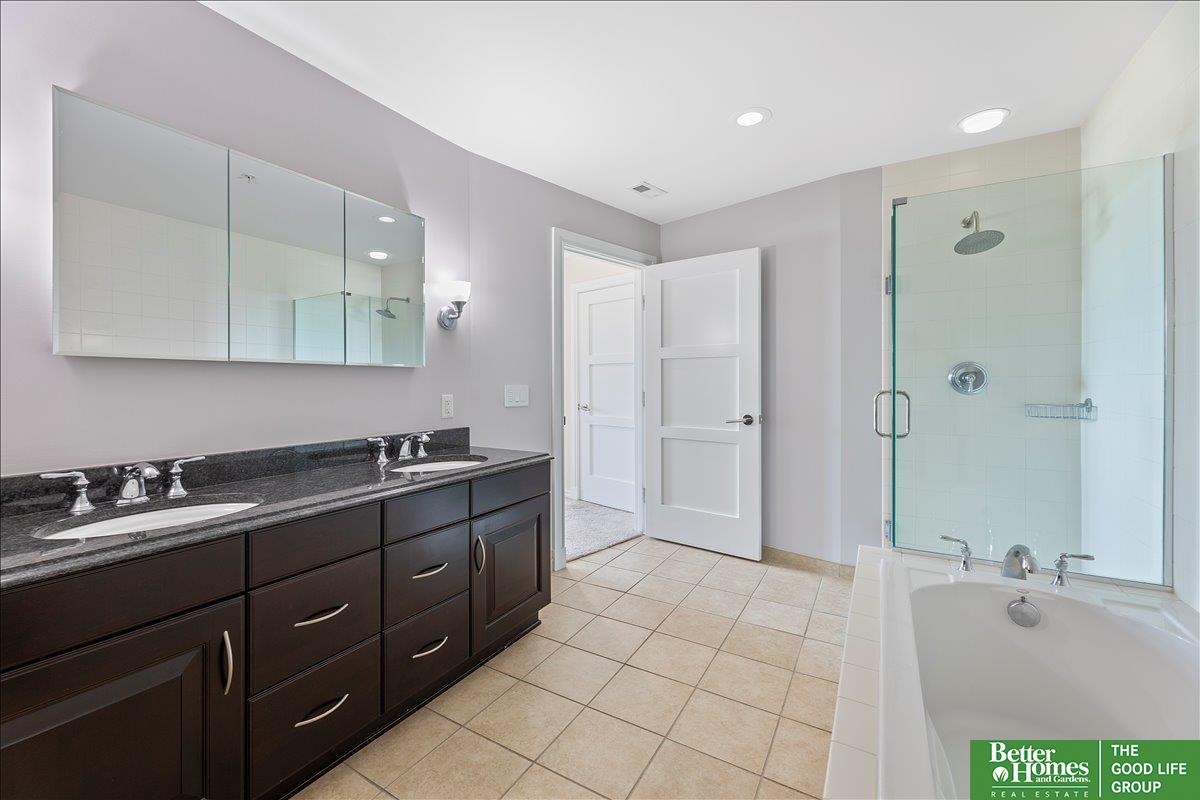 3201 Dodge Court, Omaha, NE, 68131