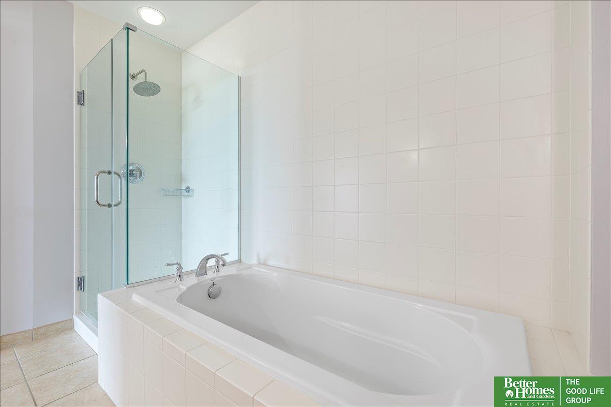 3201 Dodge Court, Omaha, NE, 68131