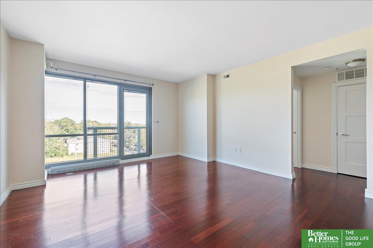 3201 Dodge Court, Omaha, NE, 68131