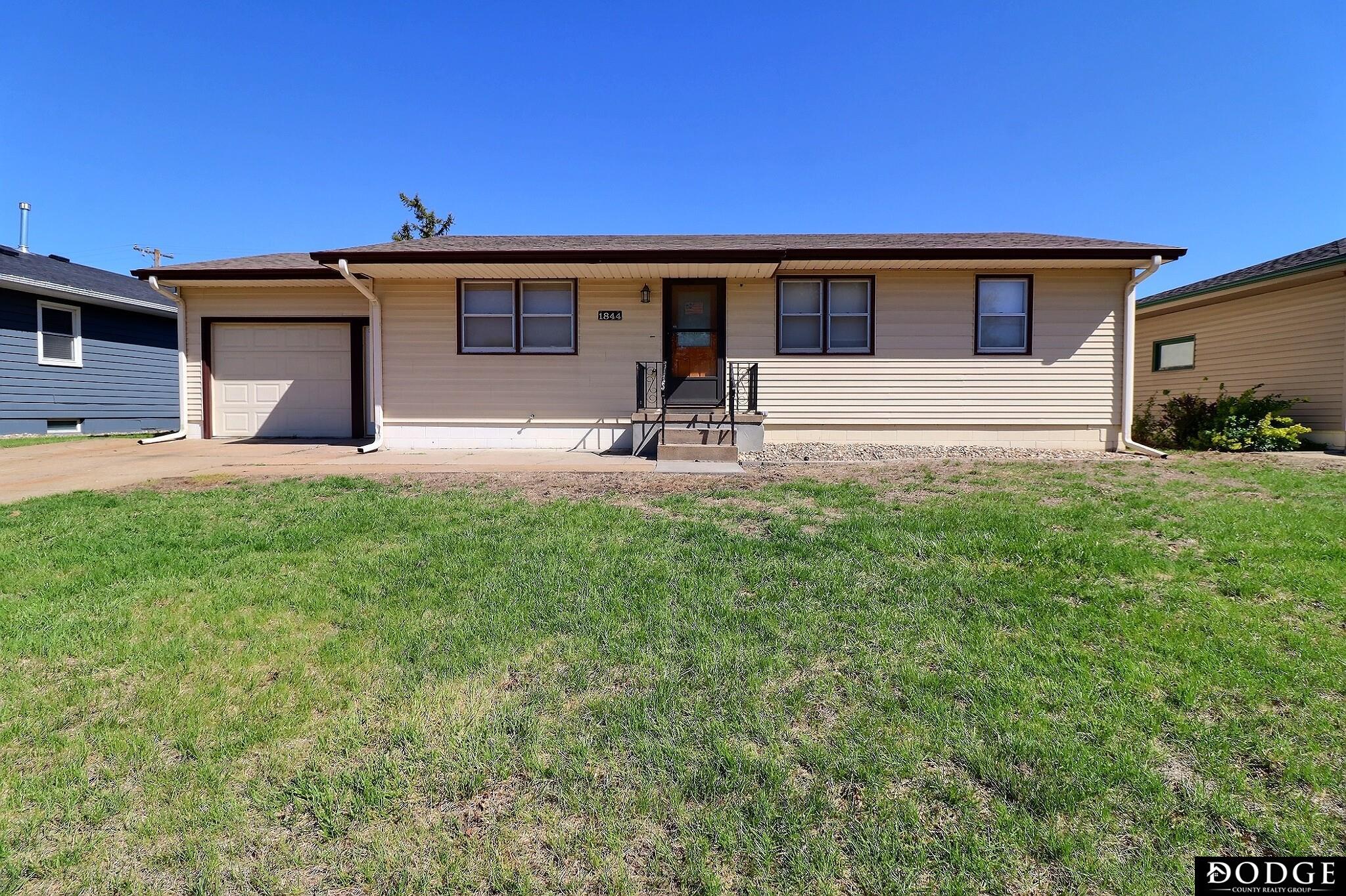 2500 Cuming Street, Fremont, NE, 68025